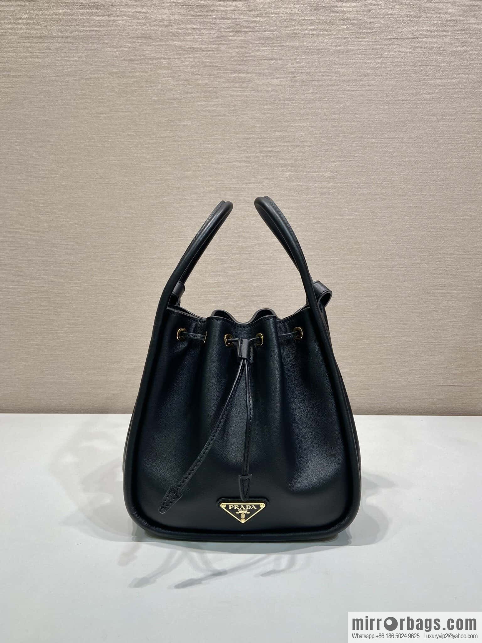 PRADA ๐ new bucket bag ๐ 1BE087๐๐