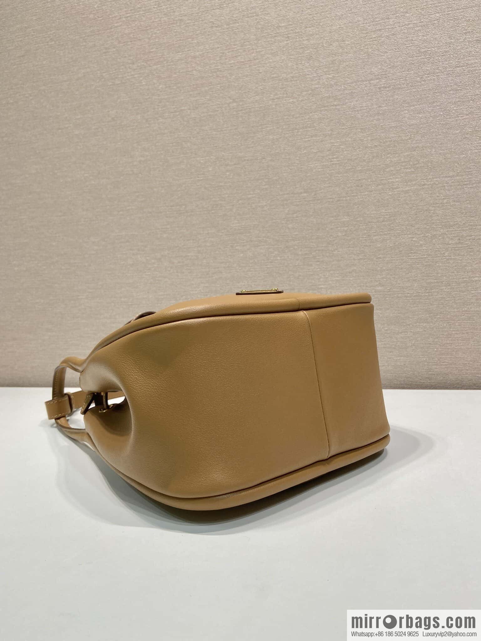 PRADA 🎉 new bucket bag 🎉 1BE087 🎉🎉 caramel color