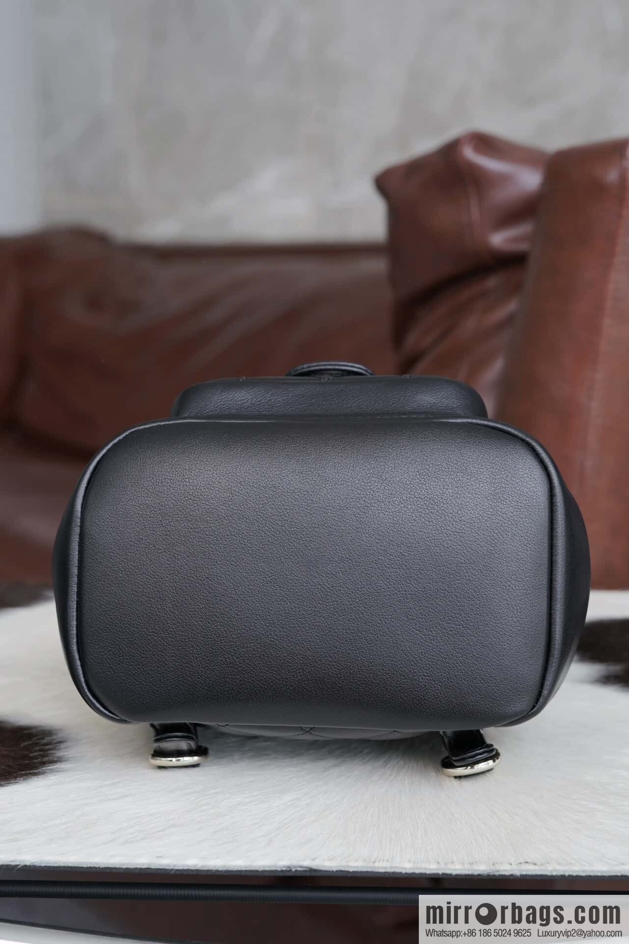 𝗖𝗛𝗔𝗘𝗡𝗟✦ 𝟐𝟒𝐩 new backpack, black AS2908