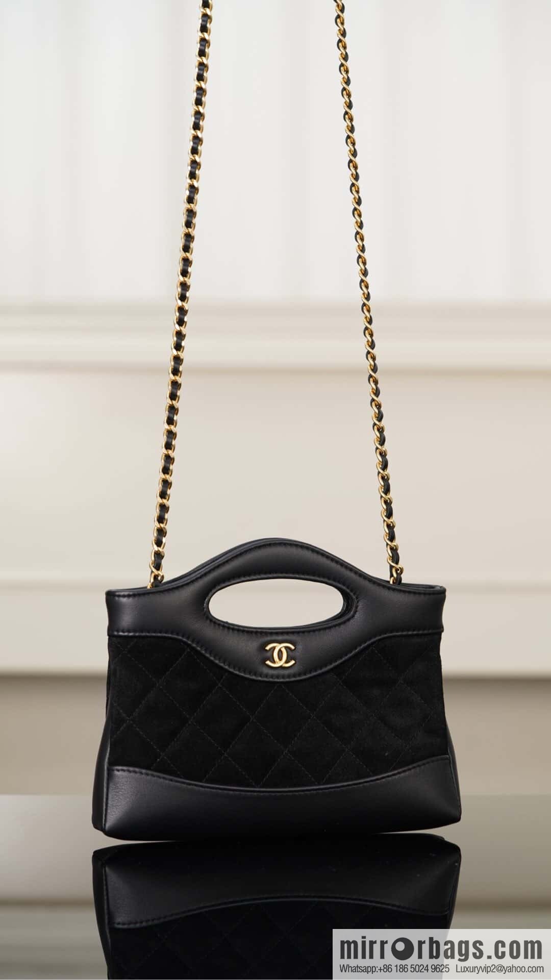 𝐂𝐡𝐚𝐧𝐞𝐥 𝟐𝟓𝐏 𝟑𝟏𝐛𝐚𝐠 𝐧𝐚𝐧𝐨 Suede Black 🖤 AP3656