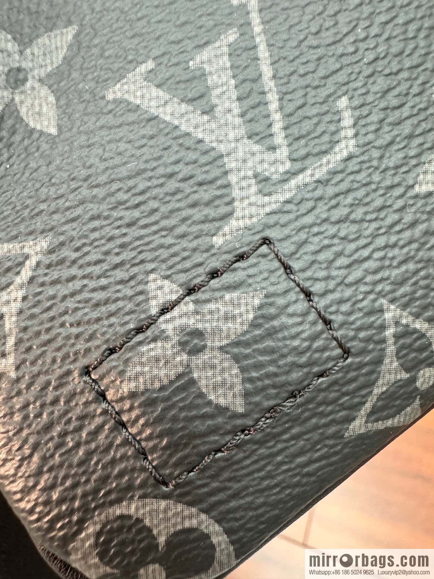 LV M12599 BOSPHORE Mini Handbag