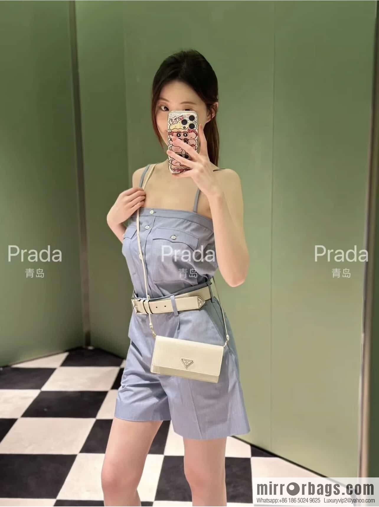 PRADA ๐ new mini handbag ๐ 1NF059 mobile phone bag ๐๐ white