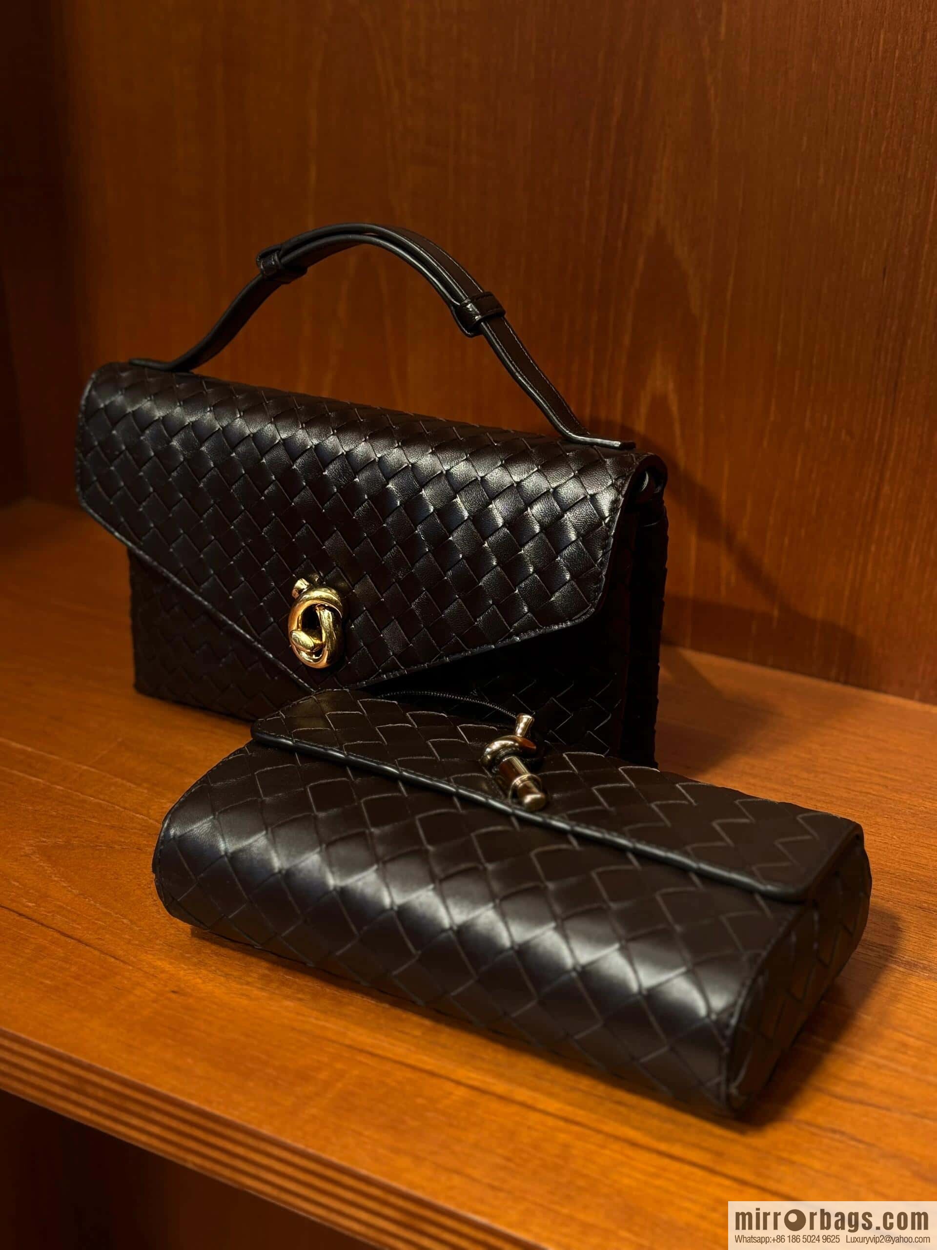 BV Knot Lock Crossbody Bag 817191 Black