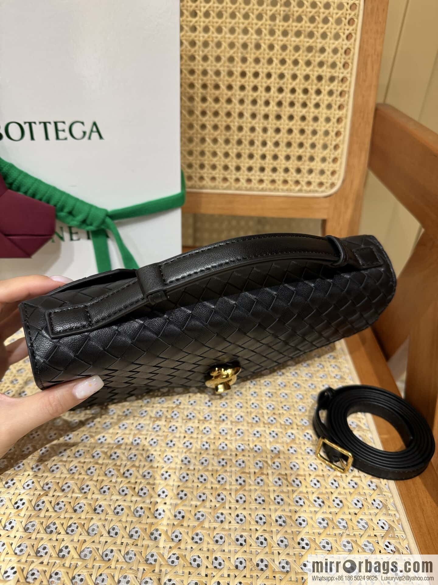 BV Knot Lock Crossbody Bag 817191 Black