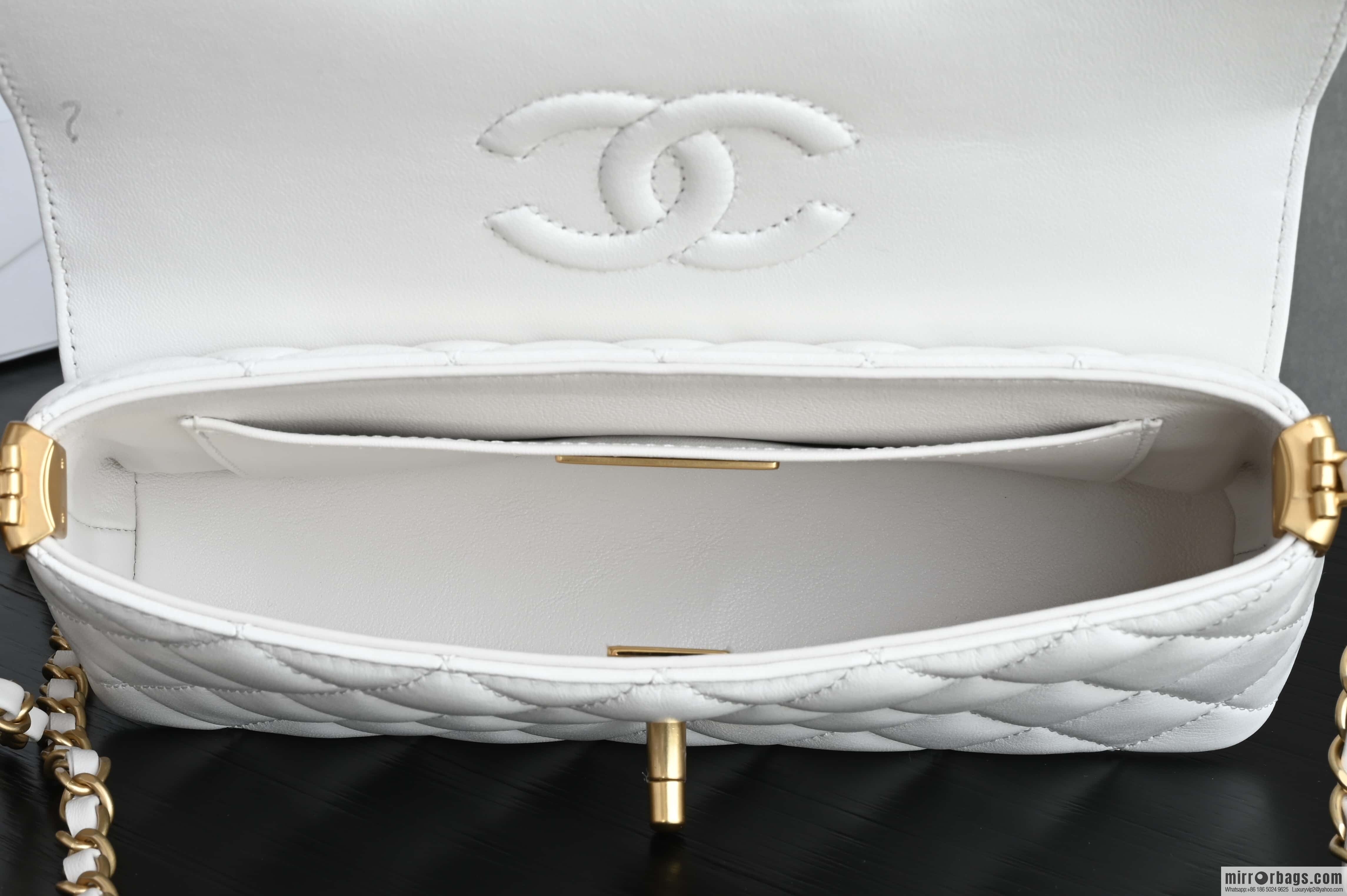 CHANEL 25P Handle Kelly Horizontal S AS5354 White