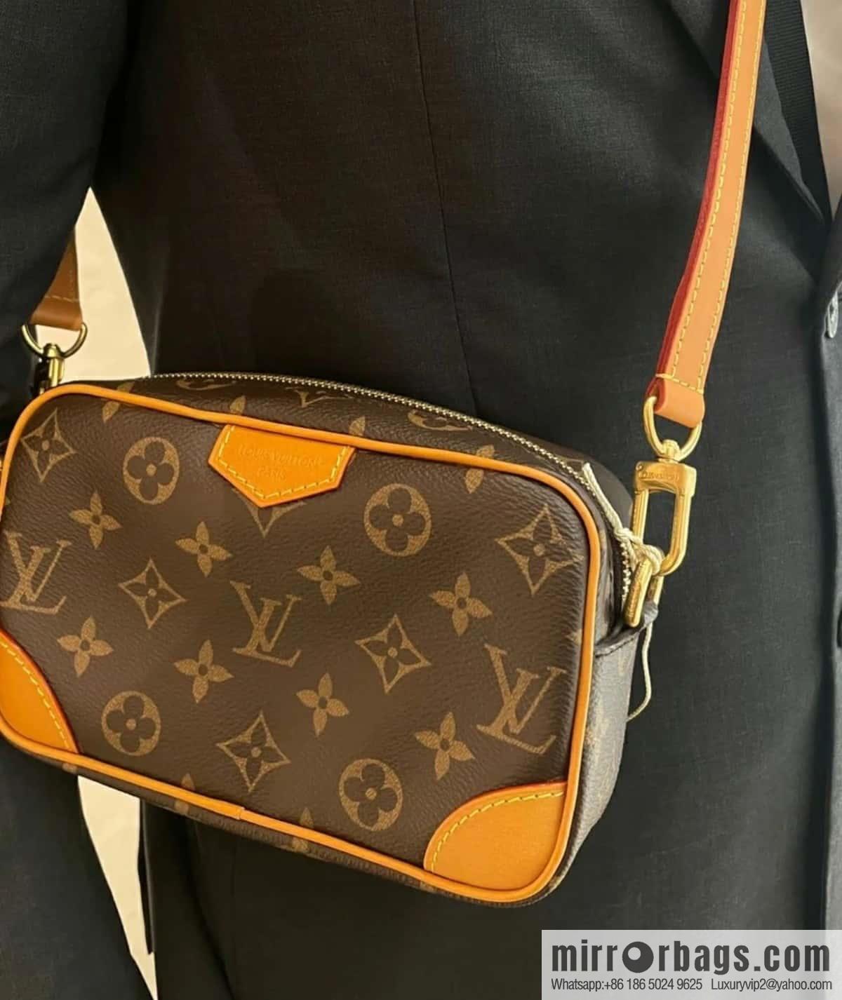 [Original order boutique] M14058 presbyopia yellow leather, mini men's bag messenger bag TROCADÉRO mini handbag