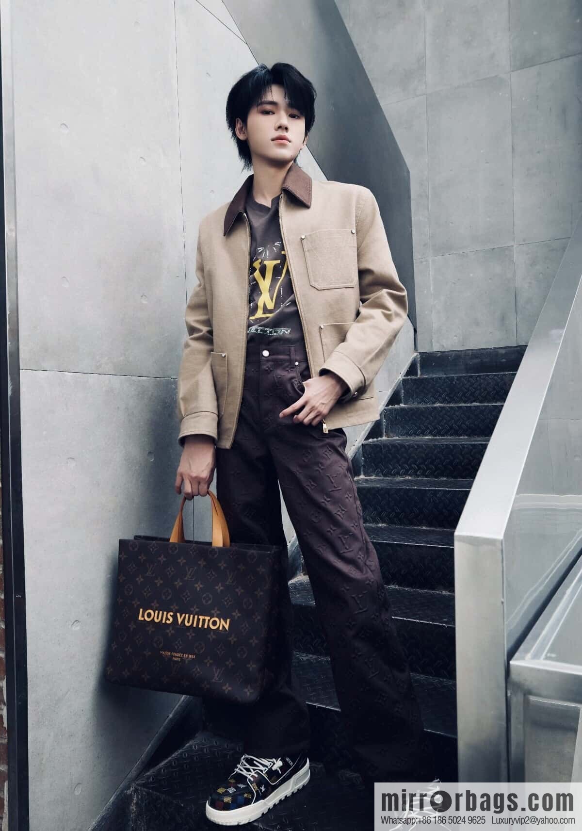 [Boutique‑grade] M13928 presbyopia brown, shopping bag, square bag, Shopper Tote handbag.