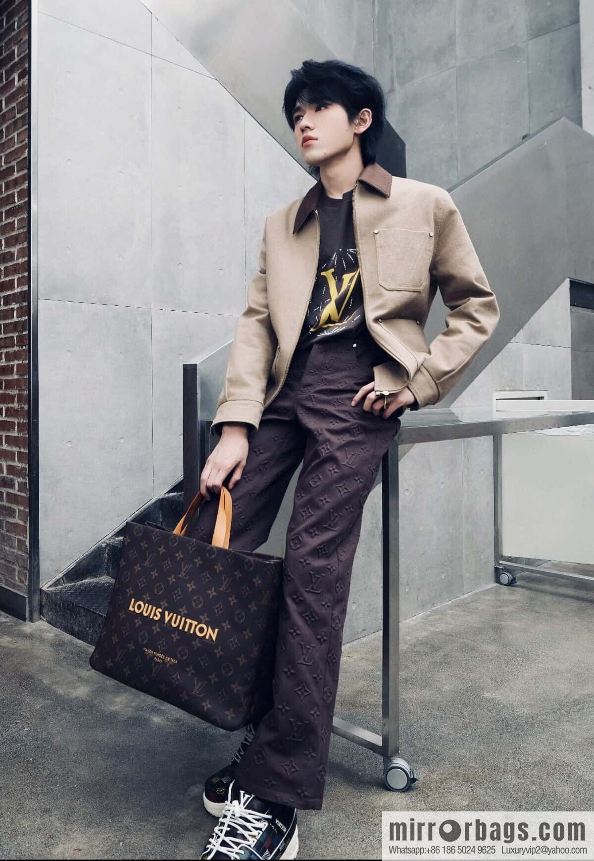 [Boutique‑grade] M13928 presbyopia brown, shopping bag, square bag, Shopper Tote handbag.