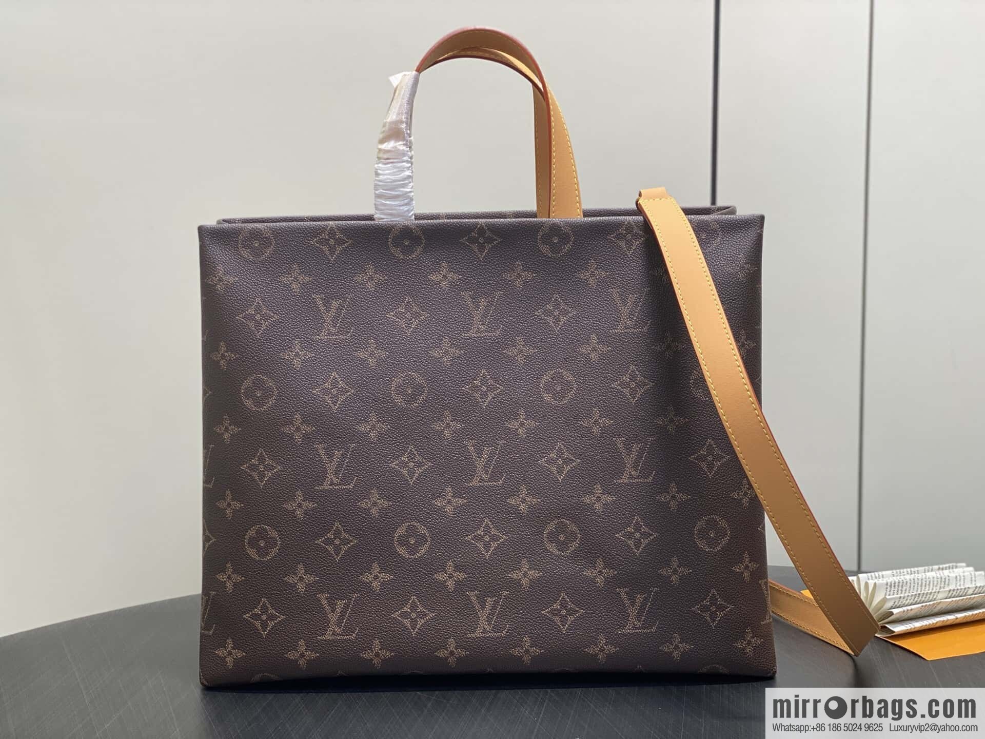 [Boutique‑grade] M13928 presbyopia brown, shopping bag, square bag, Shopper Tote handbag.