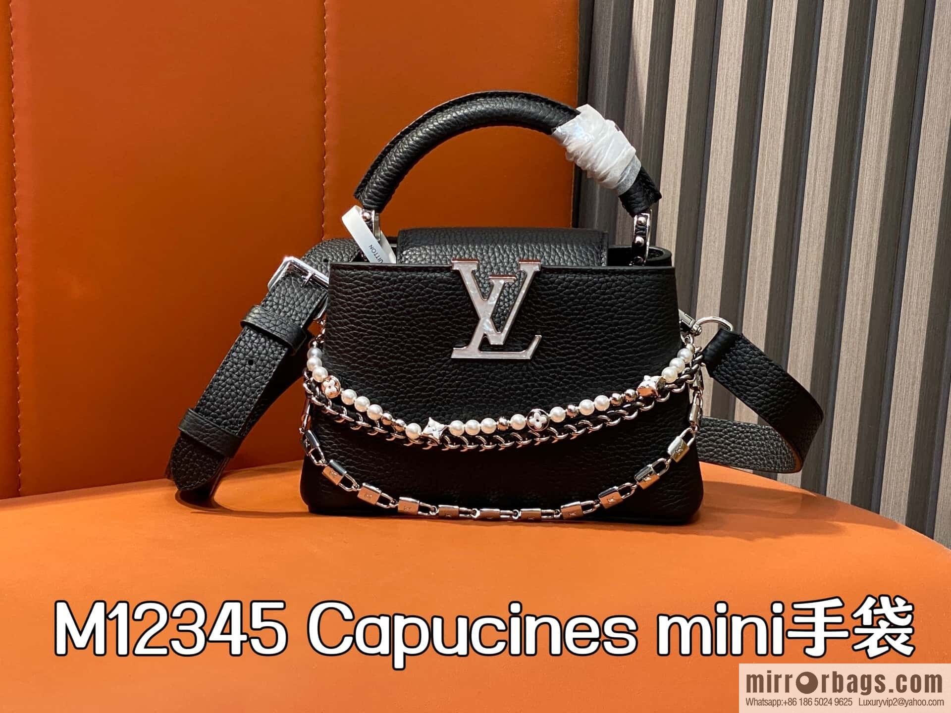 [Boutique‑grade] M12345 black, full leather cap that English model, this Capucines mini handbag