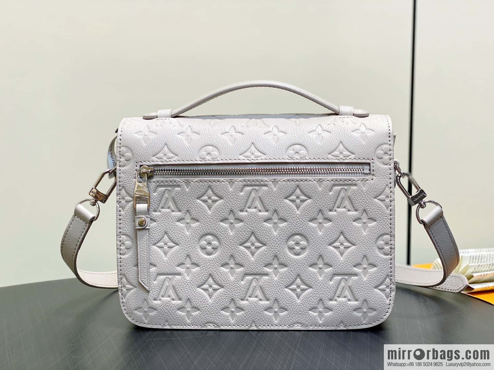 [Original order boutique] M41487 hazy gray taro purple, full leather embossed messenger bag Pochette Métis handbag