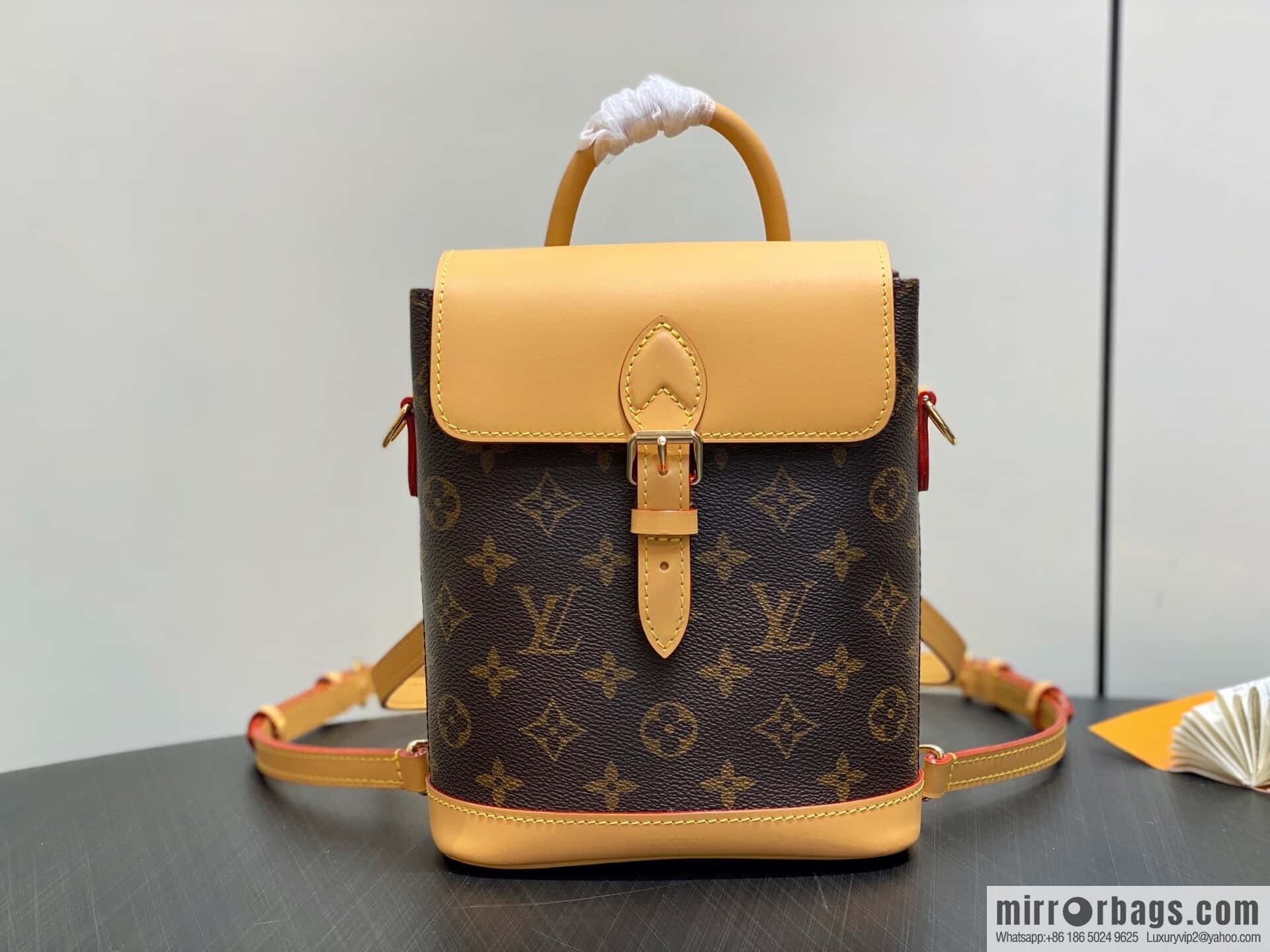 [Original order boutique] M14651 presbyopia yellow leather, mini backpack SOHO mini backpack