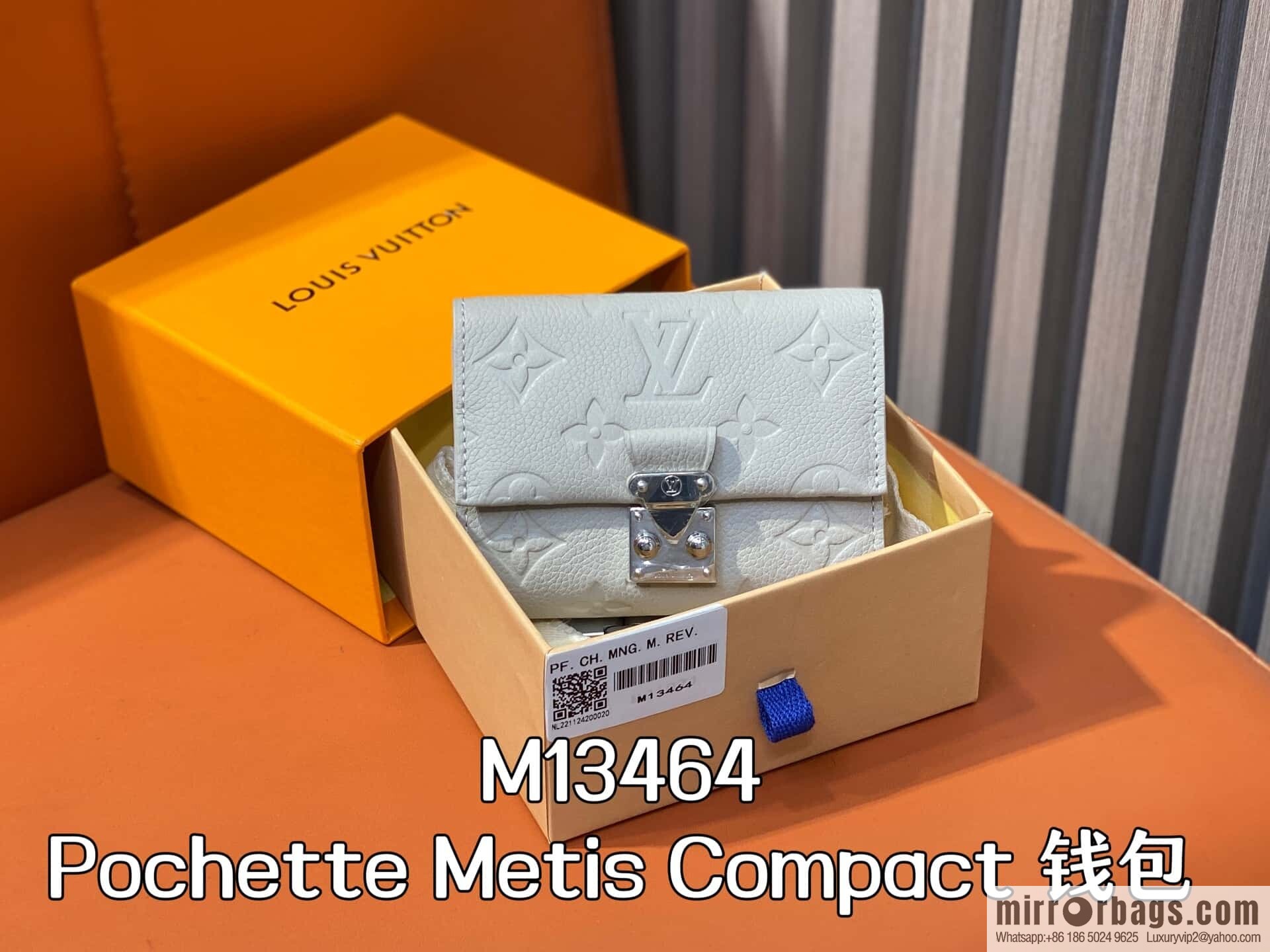 [Boutique‑grade] M13464 light gray full leather embossed, three fold wallet Pochette Metis Compact wallet