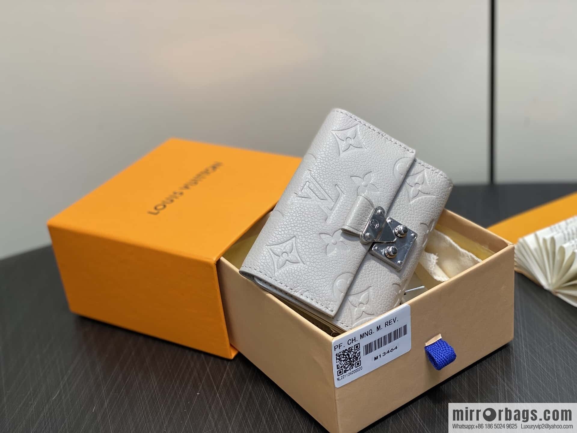 [Boutique‑grade] M13464 light gray full leather embossed, three fold wallet Pochette Metis Compact wallet