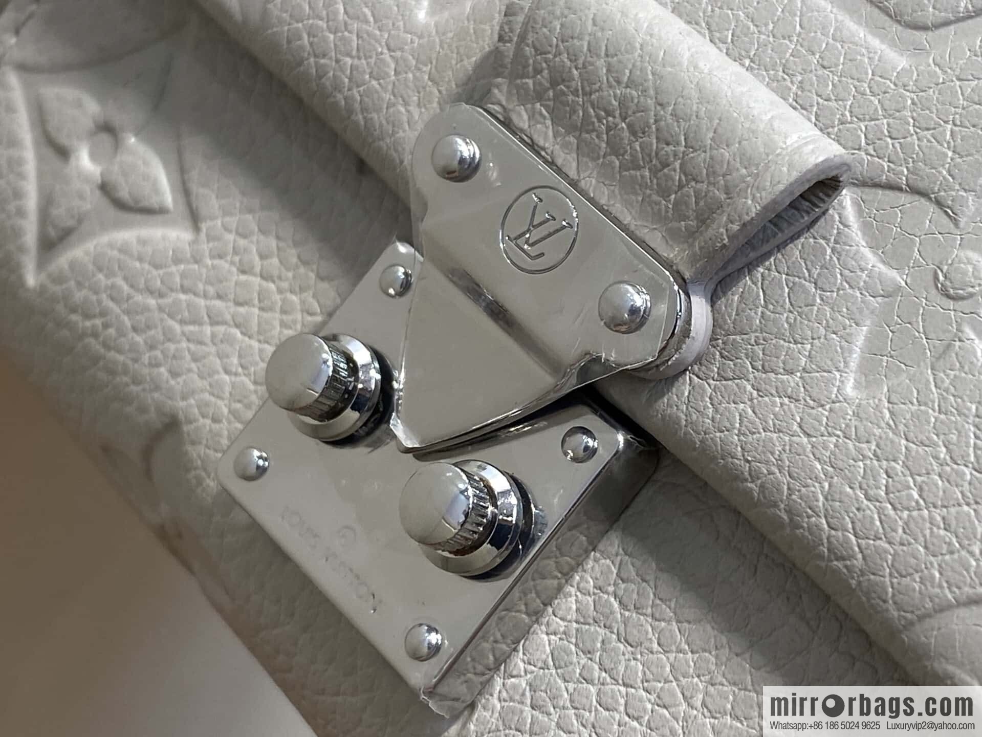 [Boutique‑grade] M13464 light gray full leather embossed, three fold wallet Pochette Metis Compact wallet