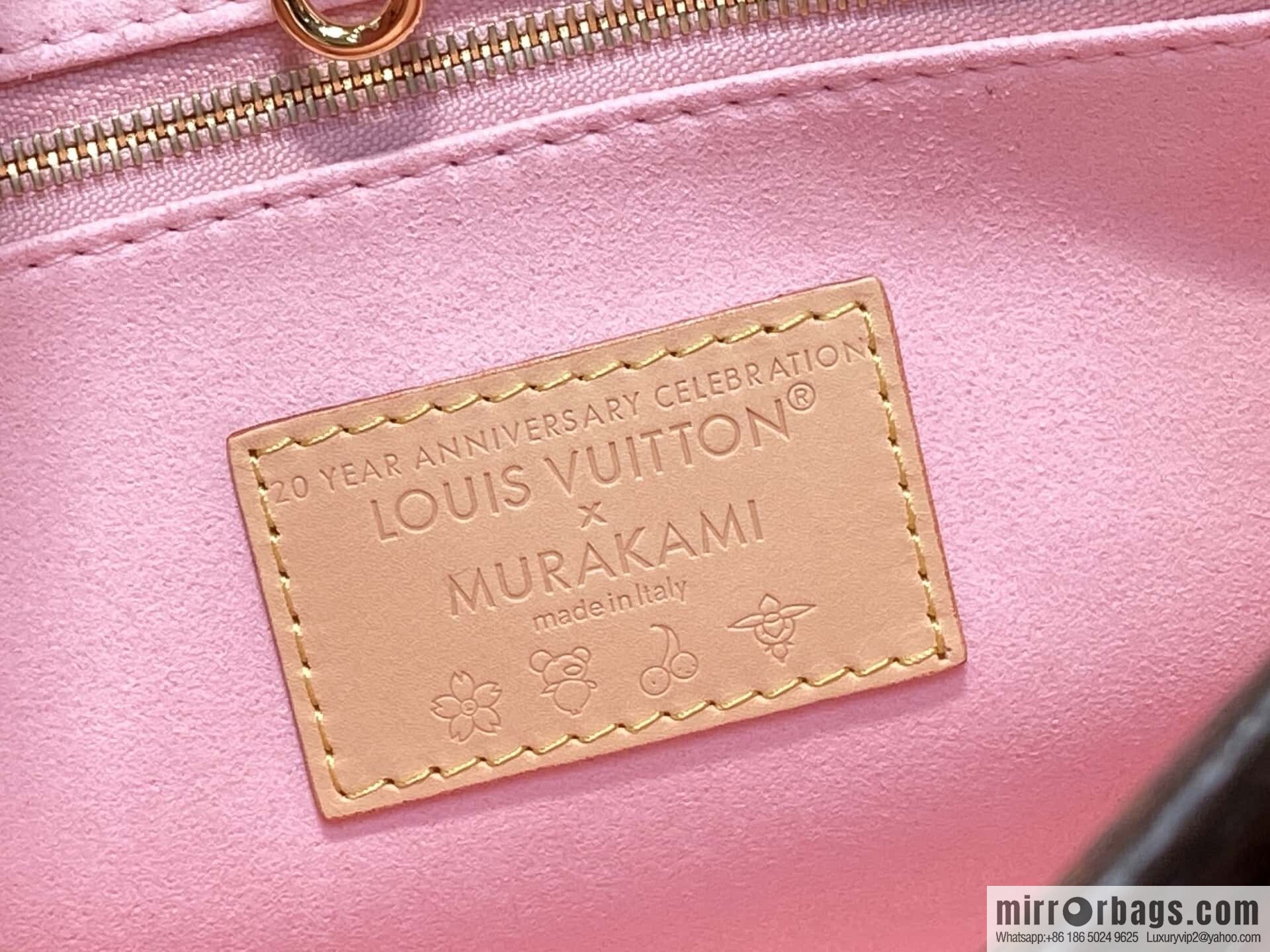 [Boutique‑grade] M13269 presbyopia, cherry blossom/Murakami Takashi, square bag OnTheGo small handbag