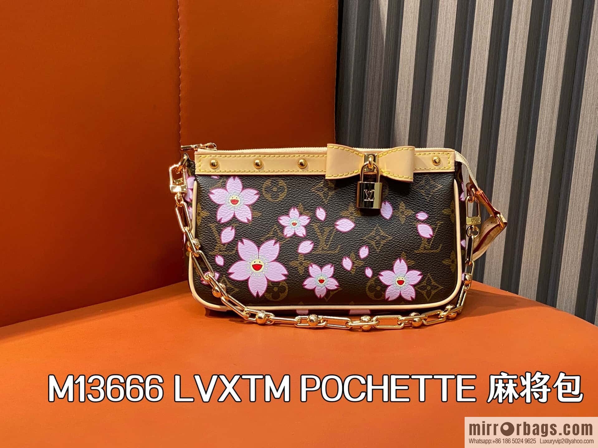 [Boutique‑grade] M13666 presbyopia, cherry blossom/Takashi Murakami, chain bag mahjong bag LVXTM POCHETTE mahjong bag