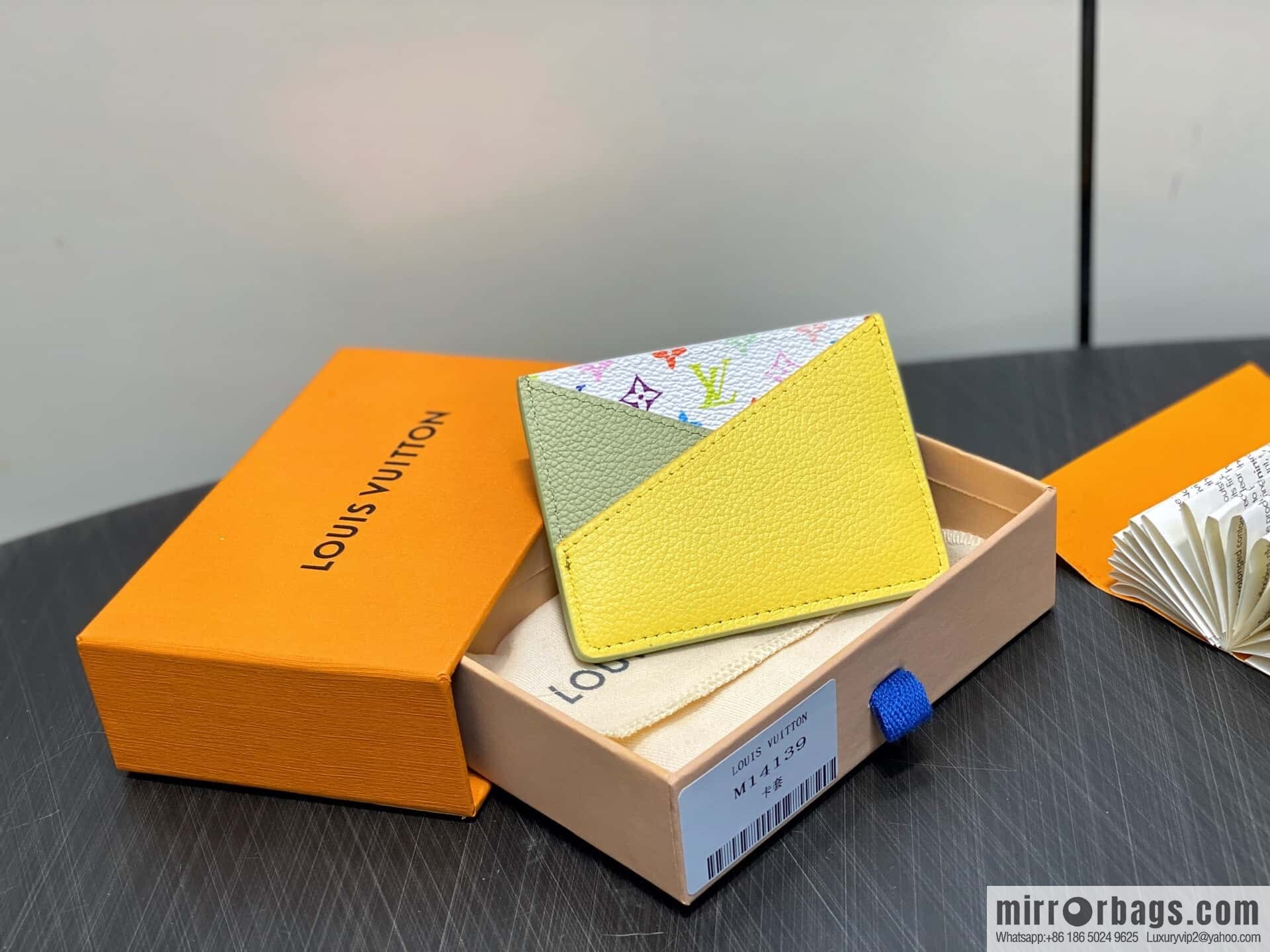 [Boutique‑grade] M14139 green, card bag wallet Criss-Cross LV x TM card holder