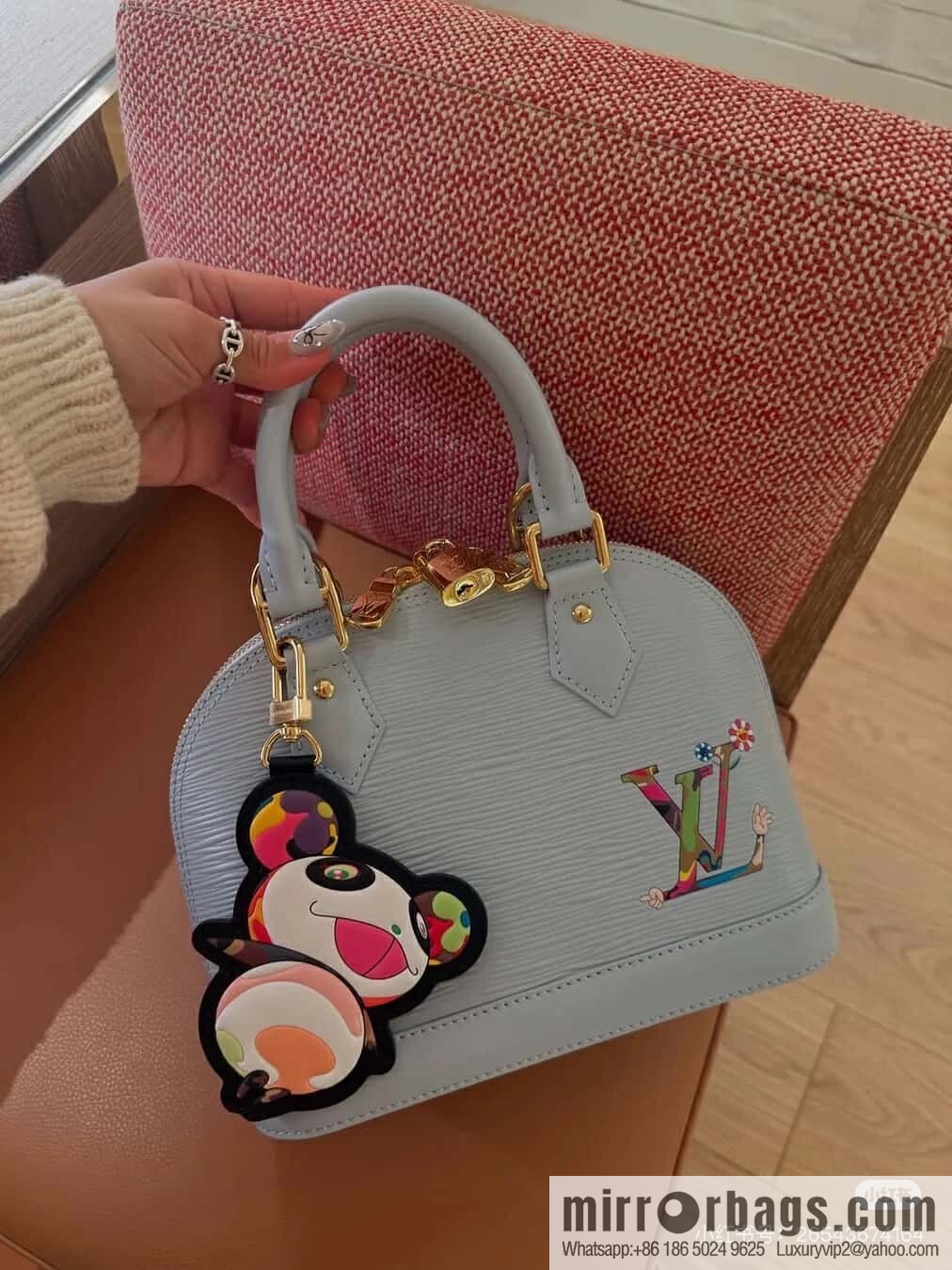 [Boutique‑grade] M14197 light blue, water ripple shell bag, the new LV x TM ALMA BB handbag of the season