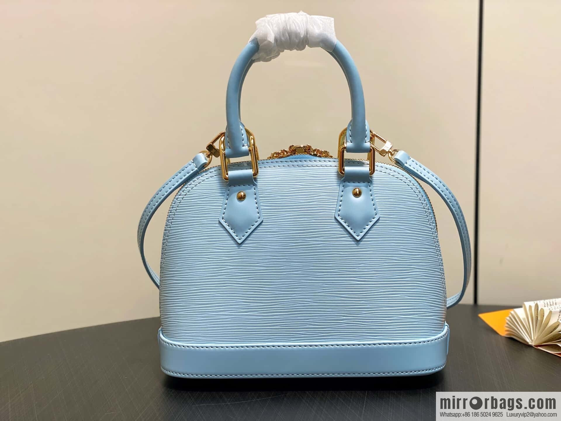 [Boutique‑grade] M14197 light blue, water ripple shell bag, the new LV x TM ALMA BB handbag of the season