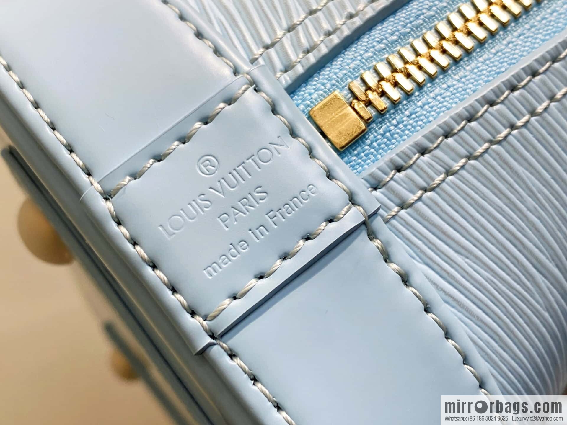 [Boutique‑grade] M14197 light blue, water ripple shell bag, the new LV x TM ALMA BB handbag of the season