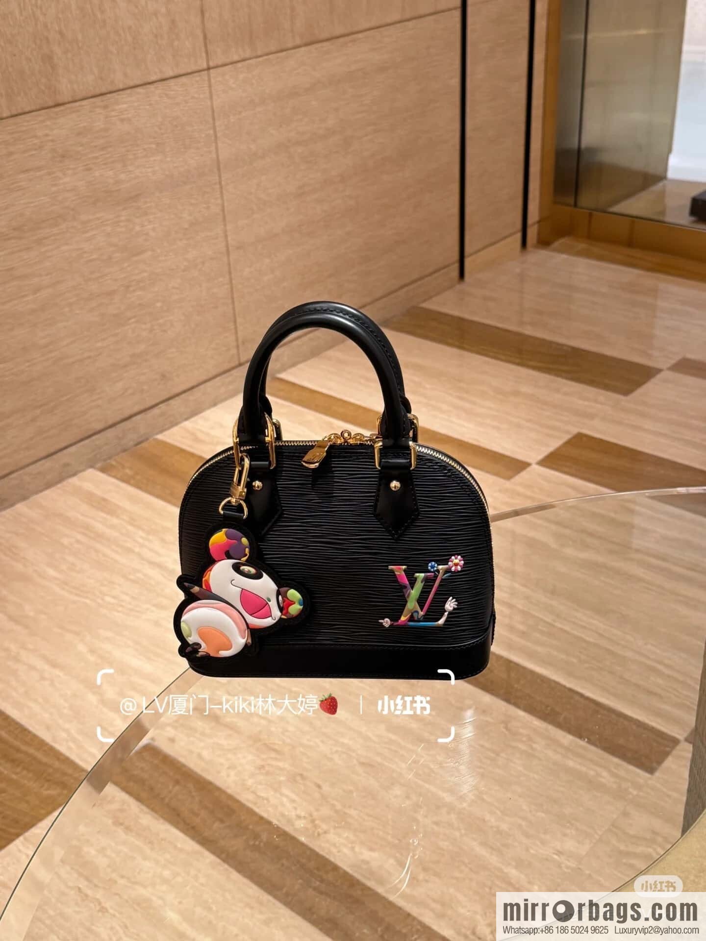 [Boutique‑grade] M13670 black, water ripple shell bag, the new LV x TM ALMA BB handbag of the season.