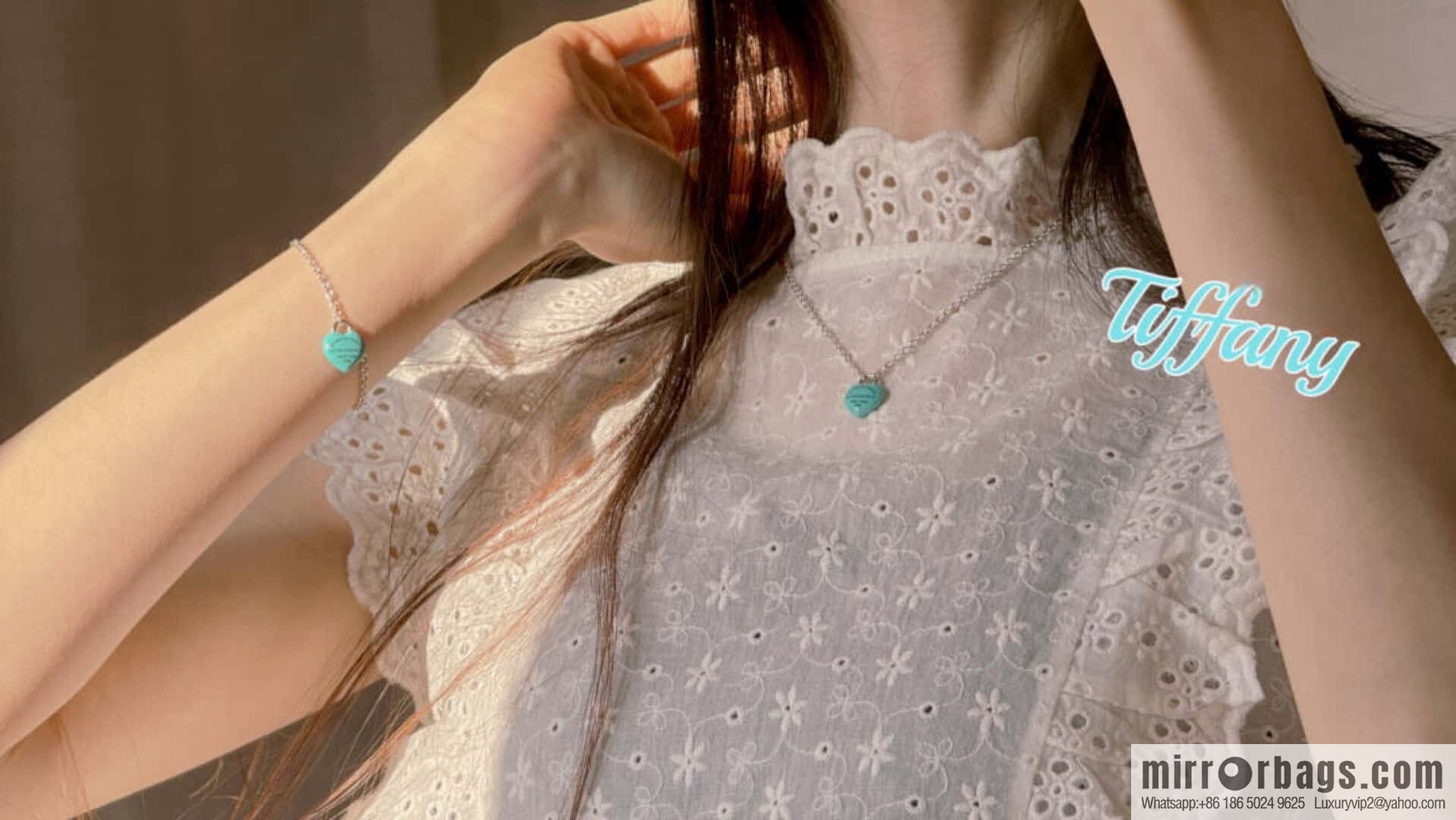 TIFFANY & Co. Tiffany blue peach heart love bracelet, necklace