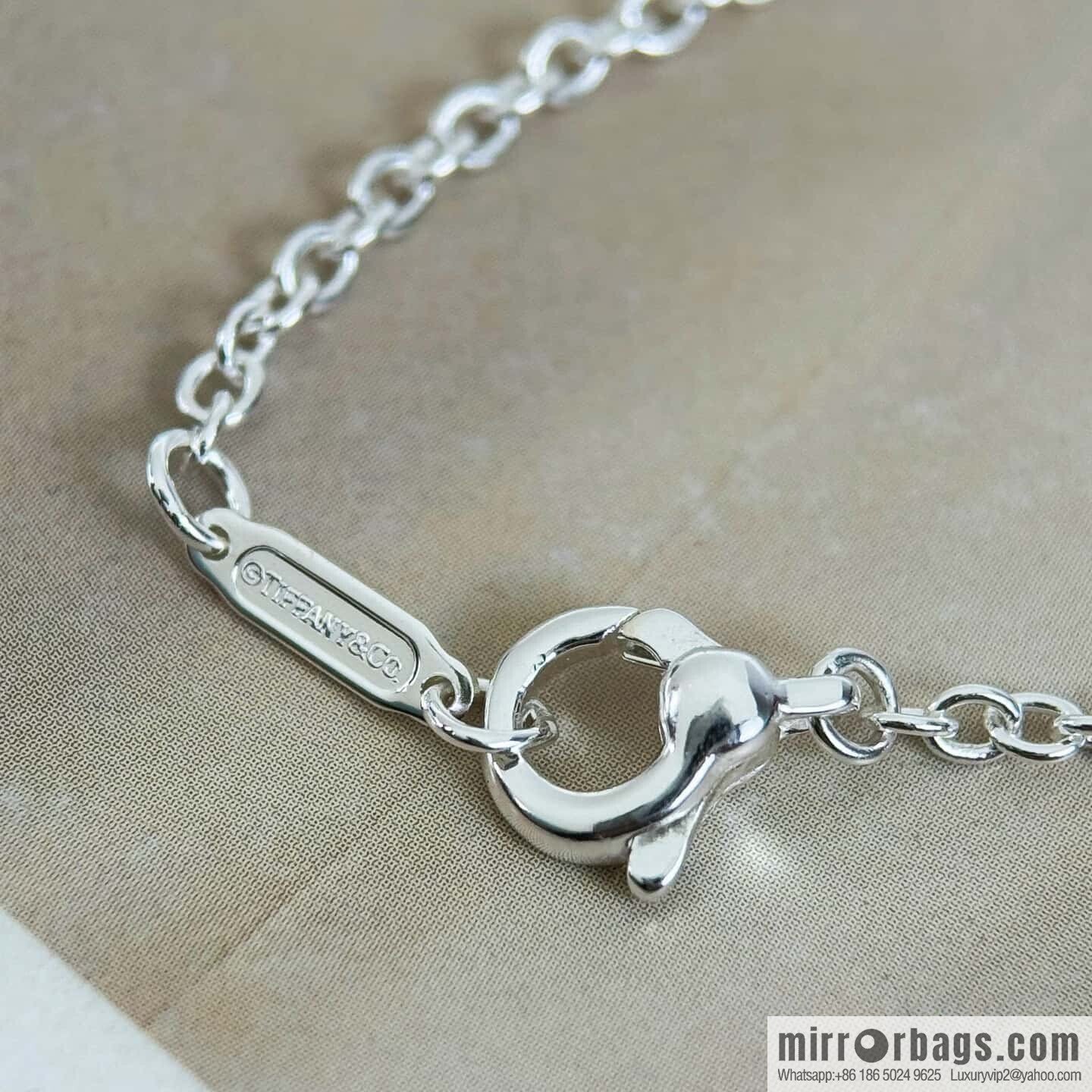 TIFFANY & Co. Tiffany blue peach heart love bracelet, necklace