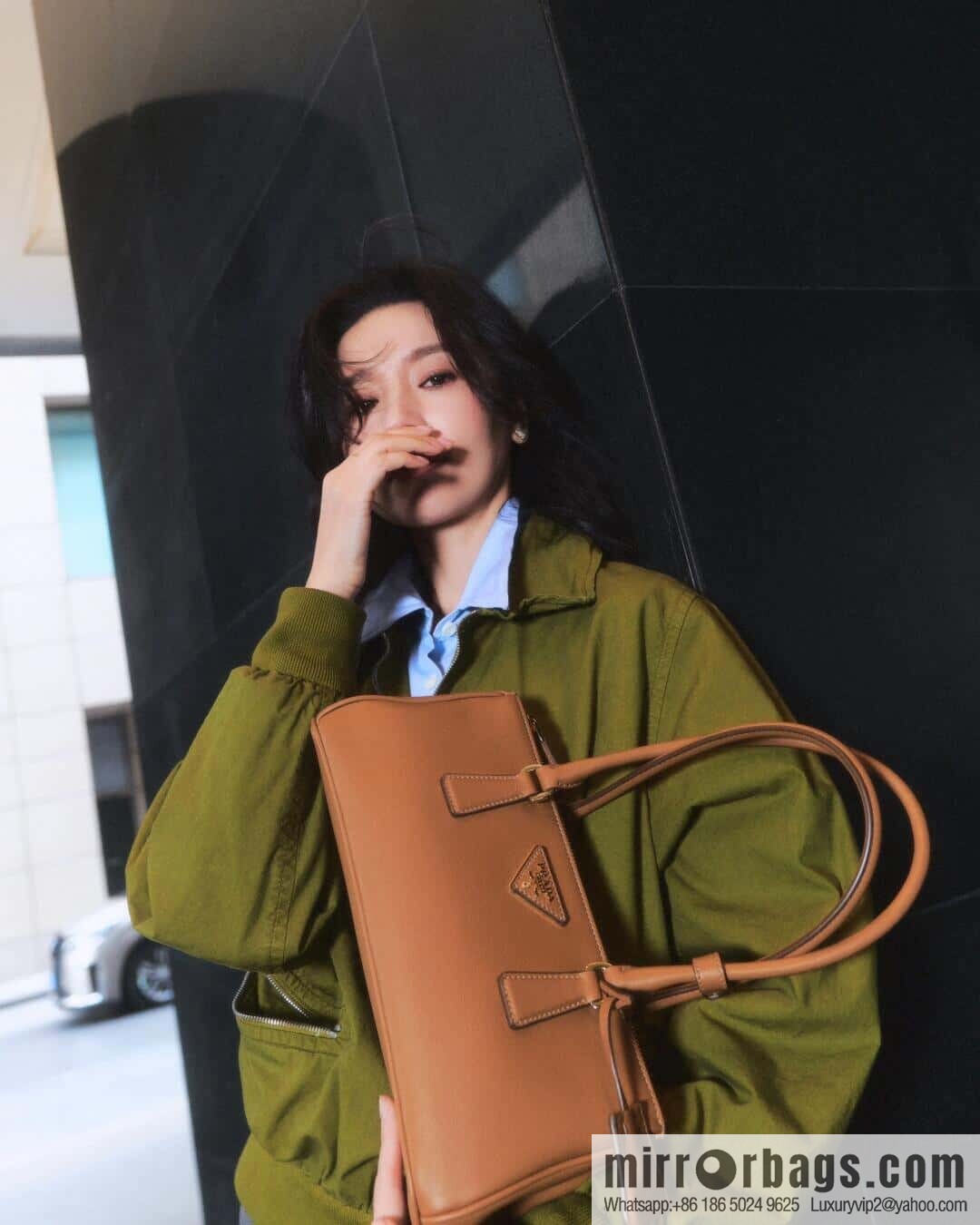 PRADA 🎉 new killer bag 🎉 1BA457 new 🎉🎉 caramel color