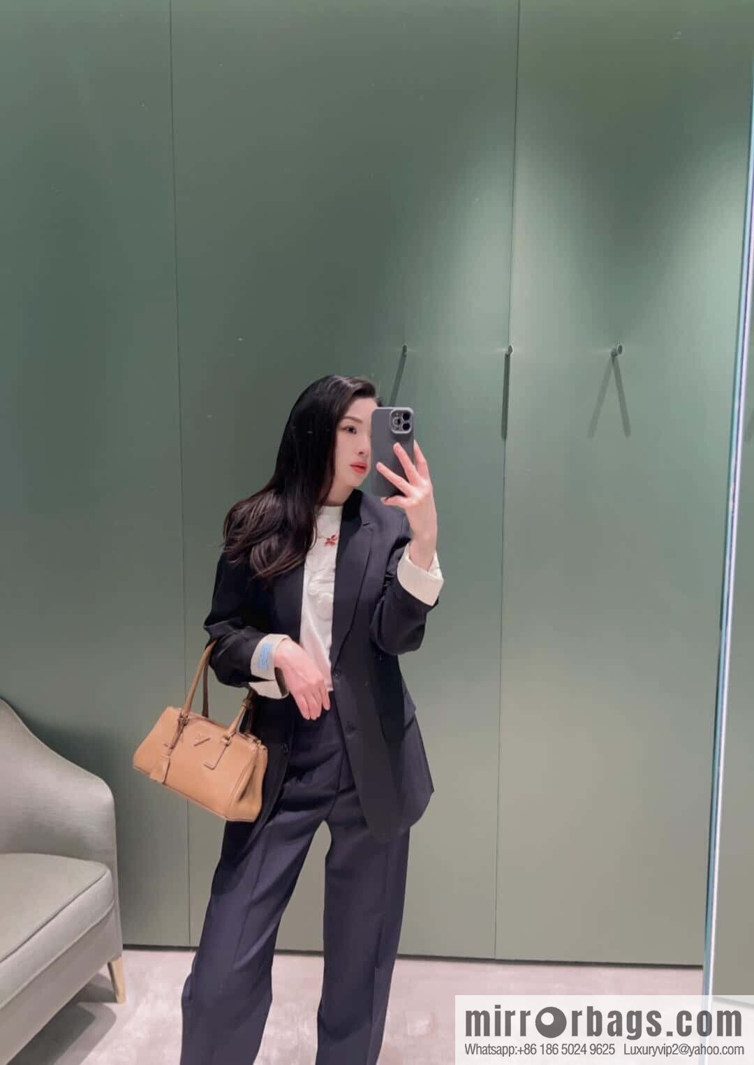 PRADA 🎉 new killer bag 🎉 1BA457 new 🎉🎉 caramel color