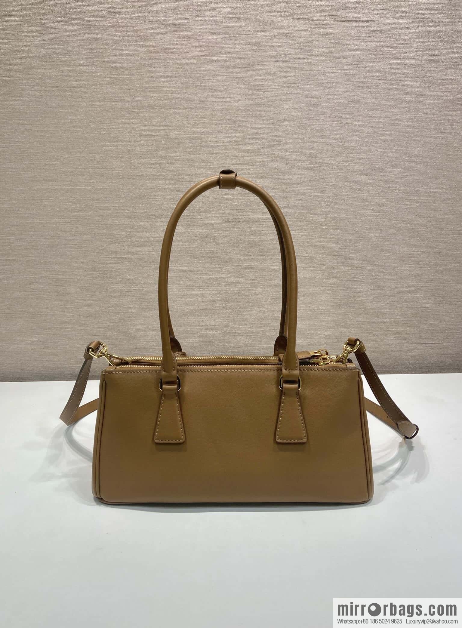 PRADA 🎉 new killer bag 🎉 1BA457 new 🎉🎉 caramel color