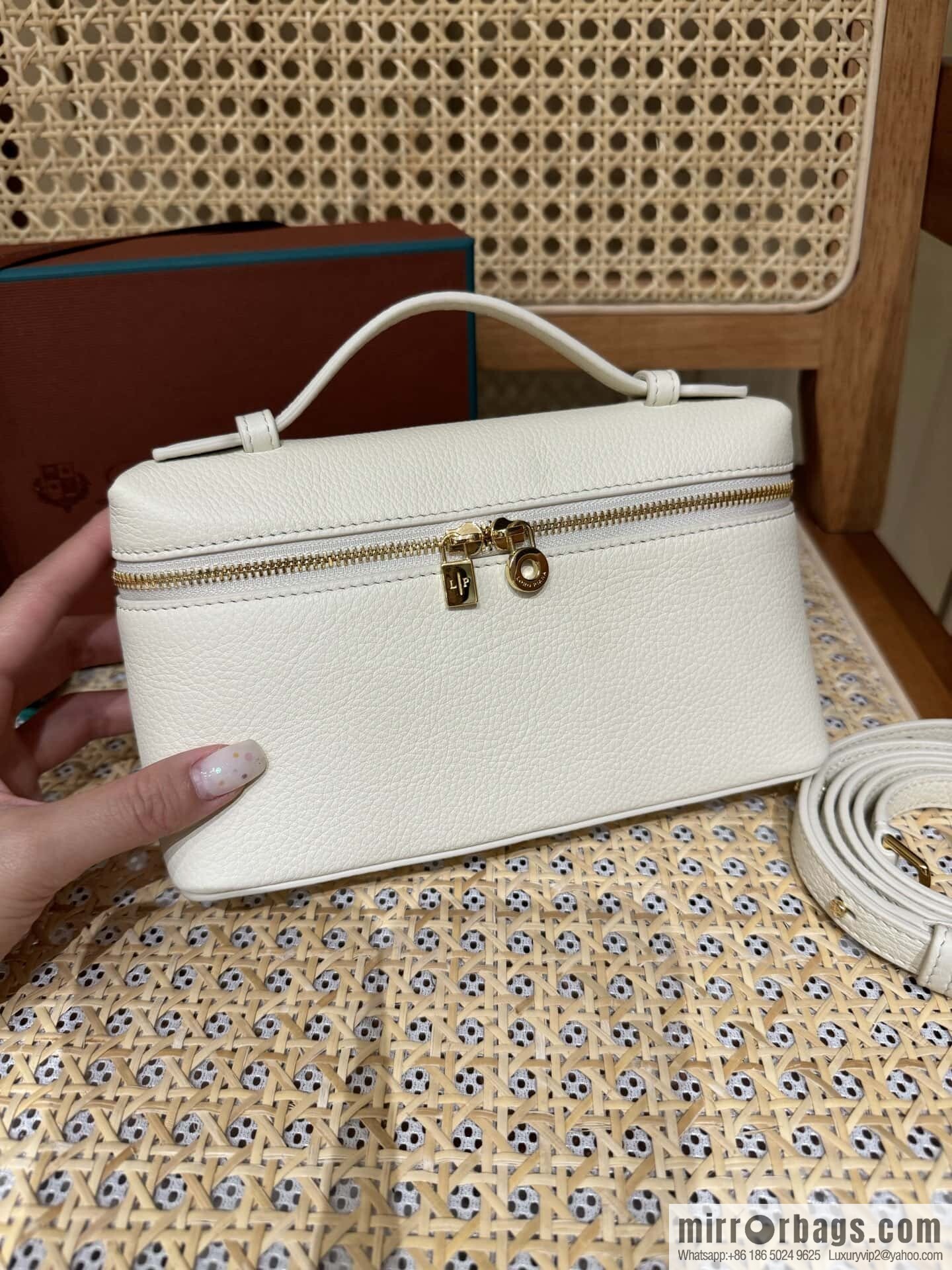 Loro Piana 2nd Generation Extra Pocket L19 Clutch Bag FAN4046 Whispering Platinum Buckle