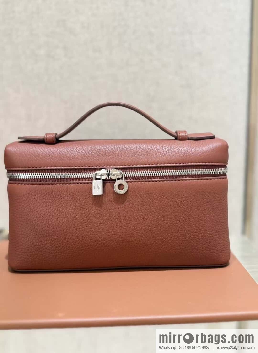 Loro Piana 2nd Generation Extra Pocket L19 Clutch Bag FAN4046 Brick Red Silver Buckle
