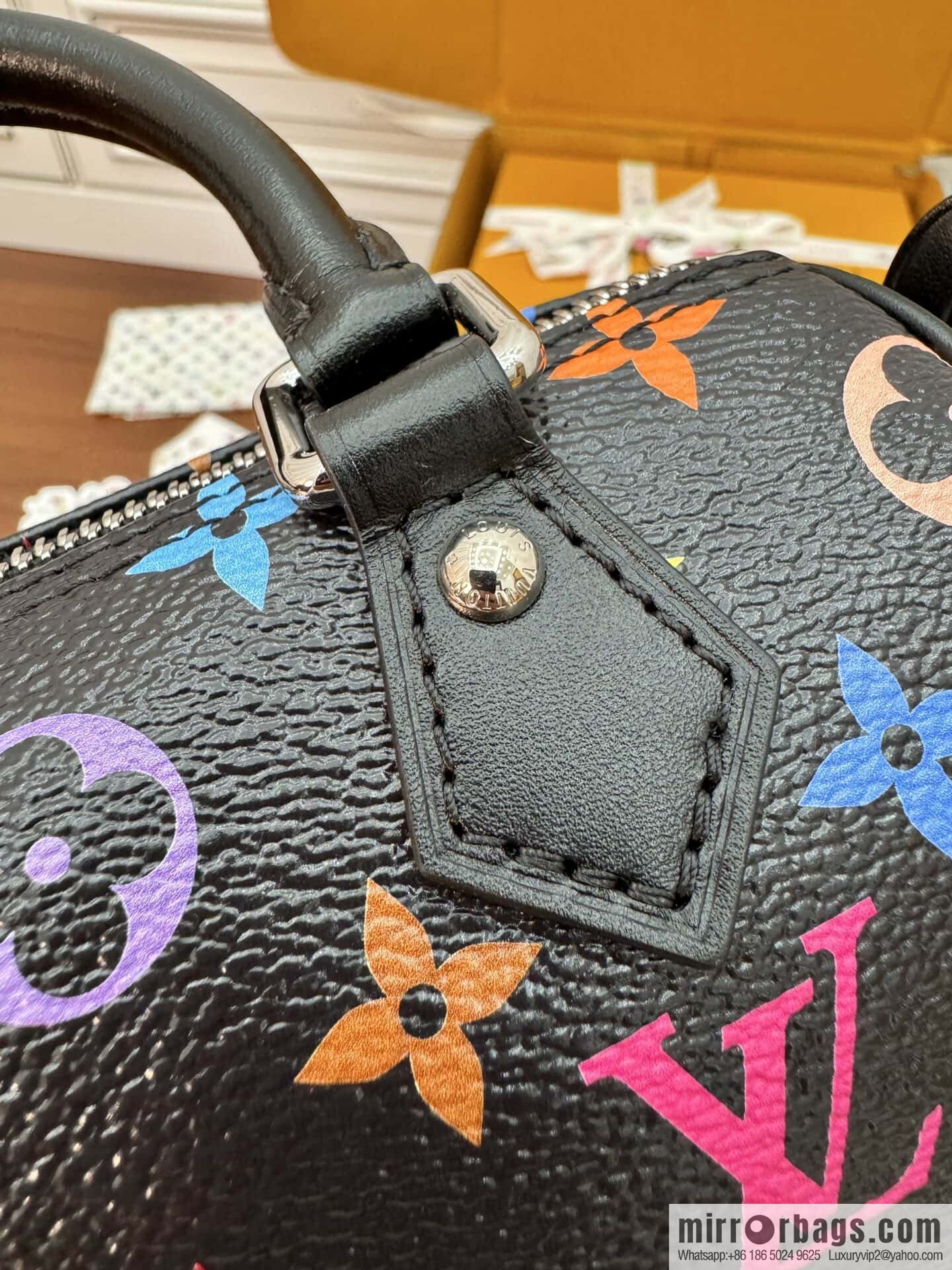 LV M13406 LV x TM Nano Speedy