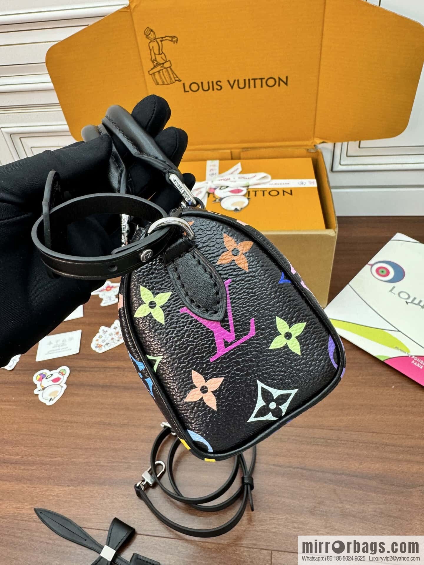 LV M13406 LV x TM Nano Speedy