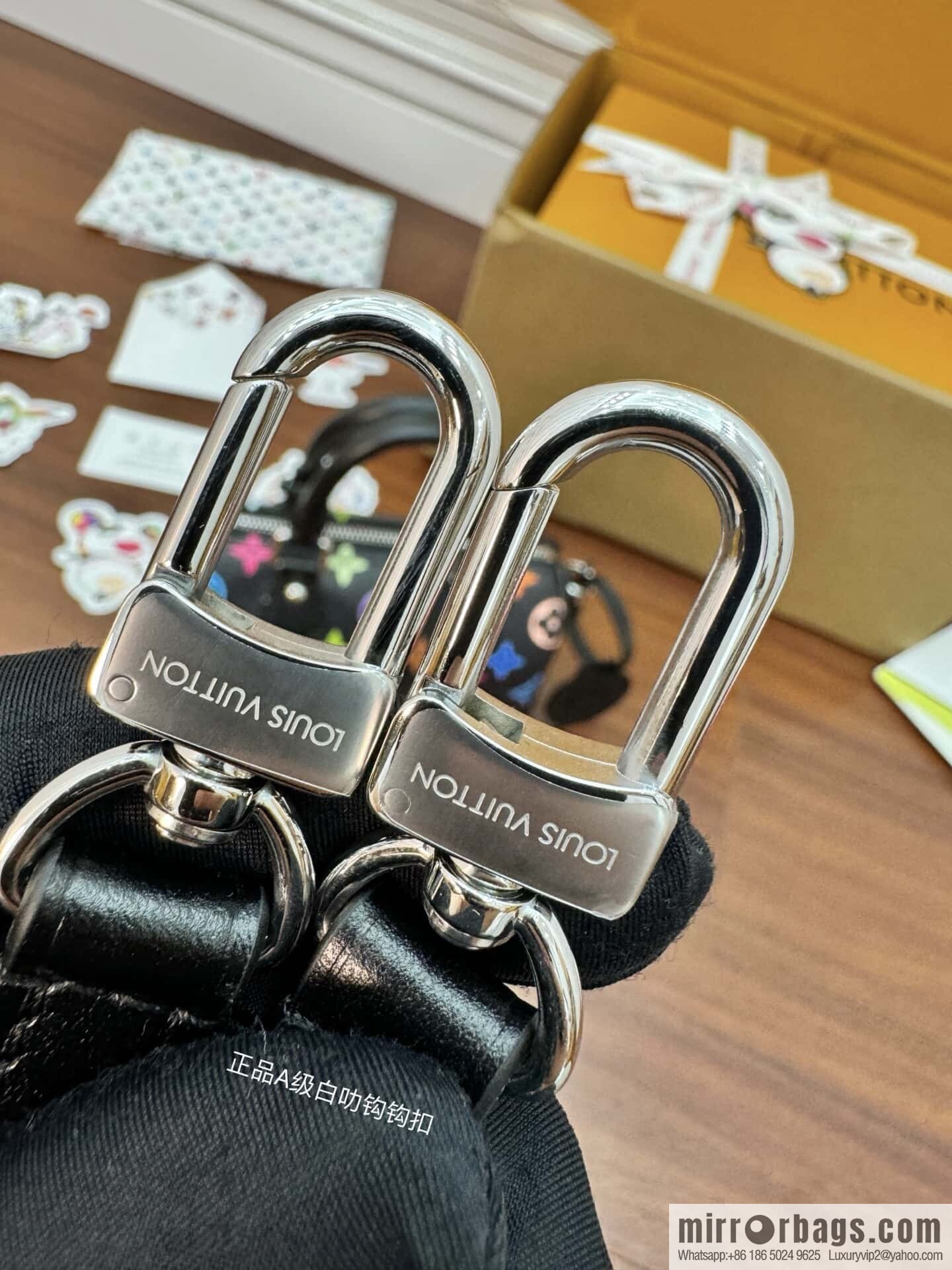 LV M13406 LV x TM Nano Speedy