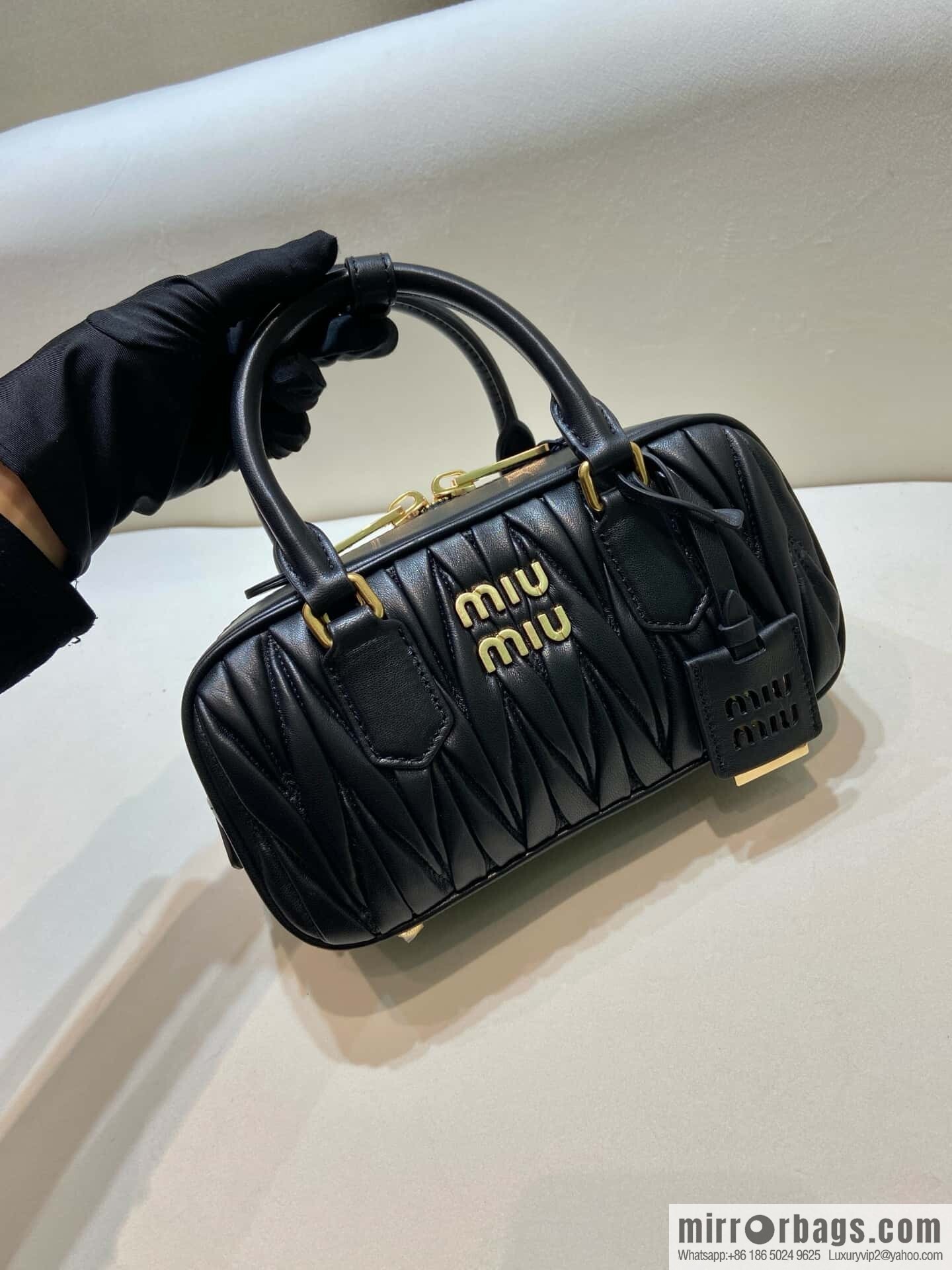 Sheepskin Textured Retro Rectangle Bag | Leather Bowling Bag 5BB142 💕💕 Black