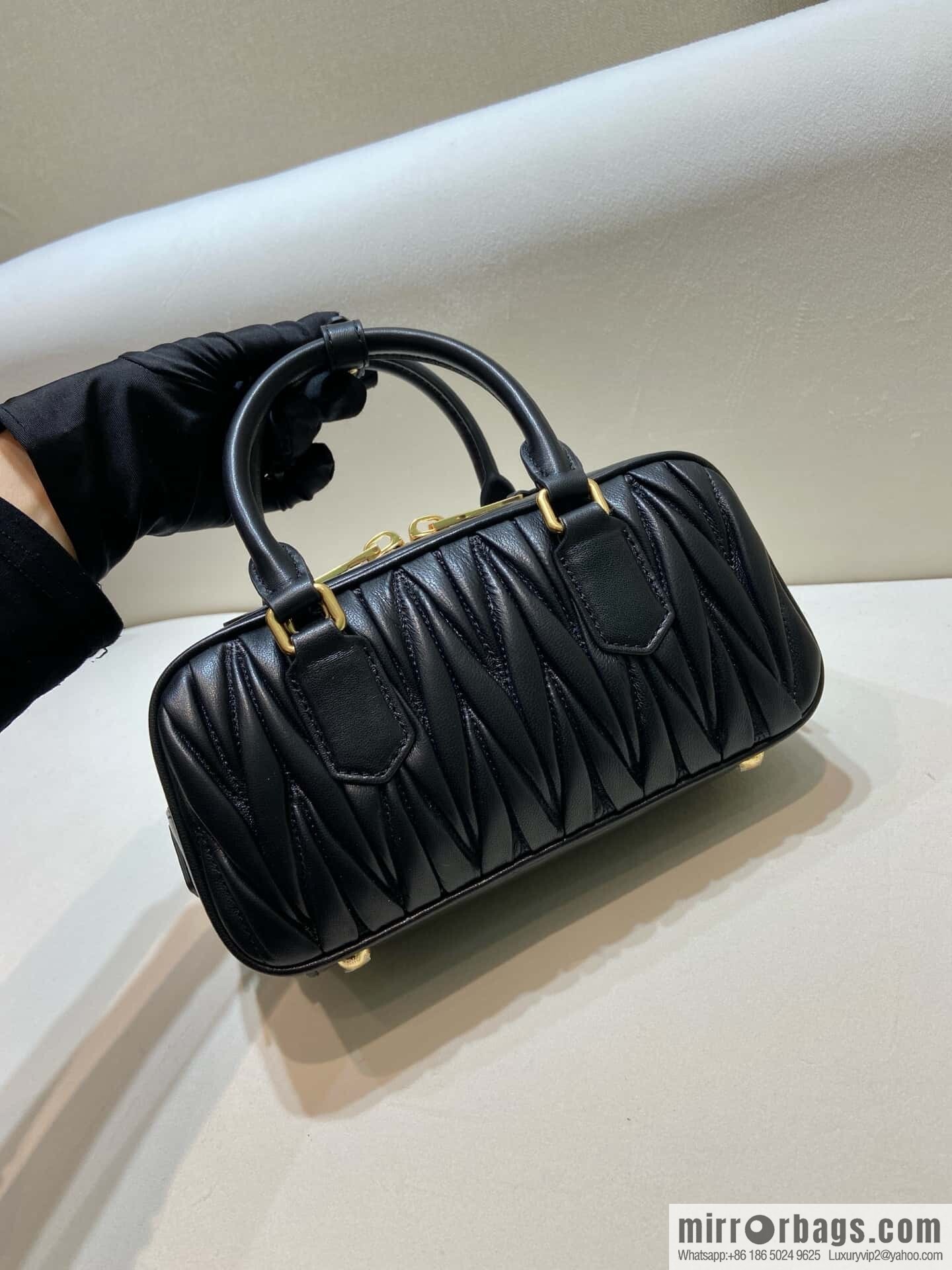 Sheepskin Textured Retro Rectangle Bag | Leather Bowling Bag 5BB142 💕💕 Black