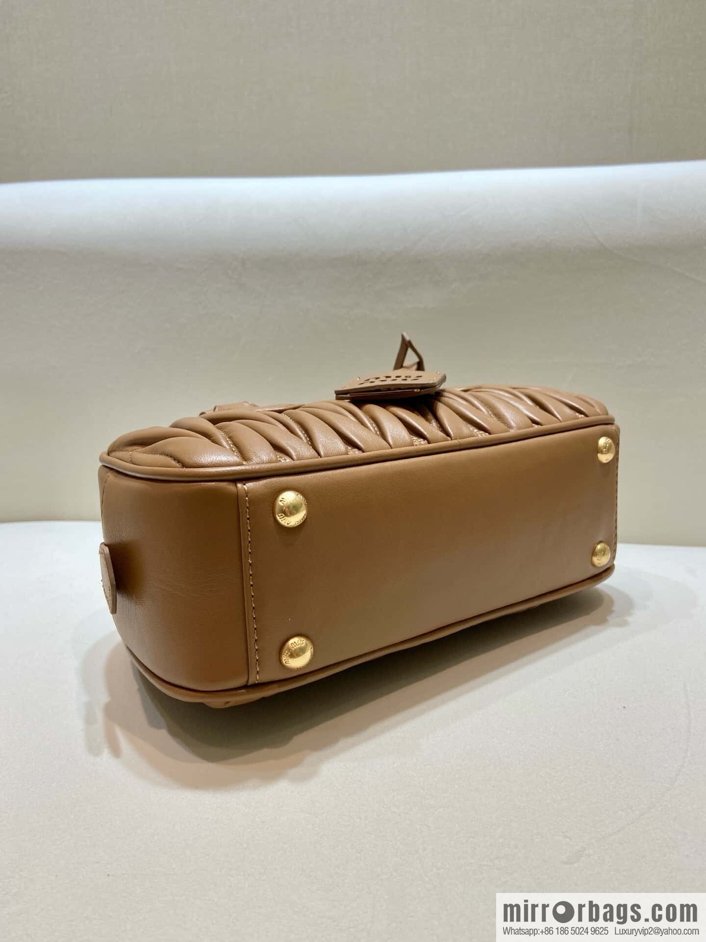 Sheepskin Textured Retro Rectangle Bag | Leather Bowling Bag 5BB142 💕💕