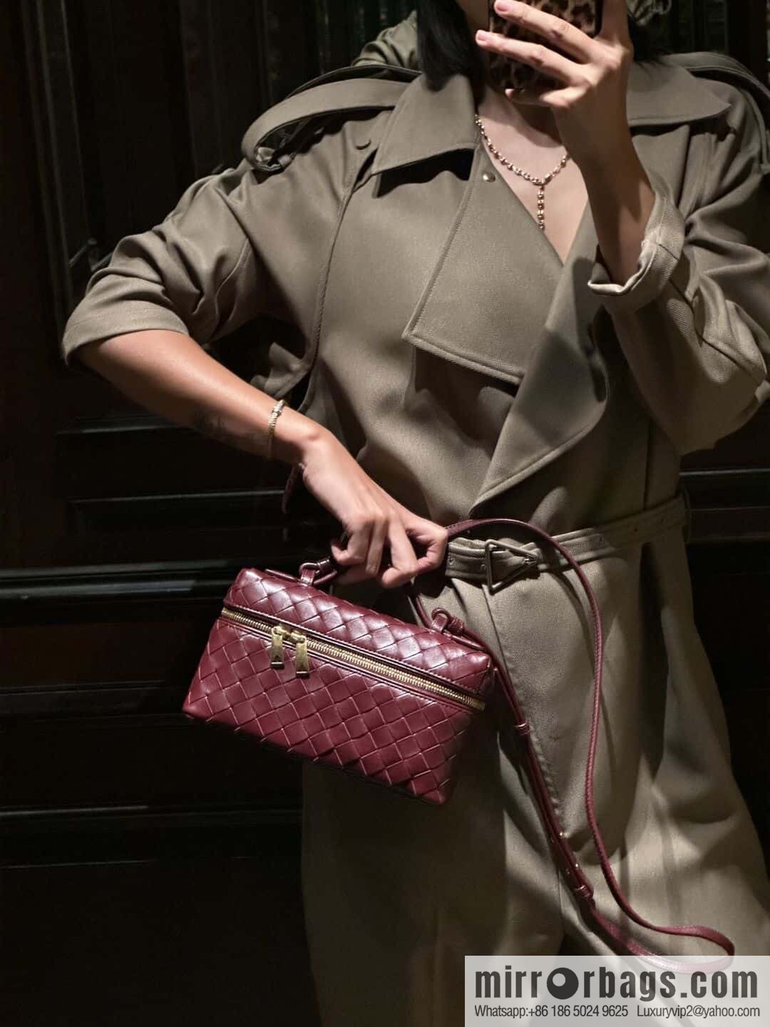 BV Bang Bang Vanity 789109 Barolo