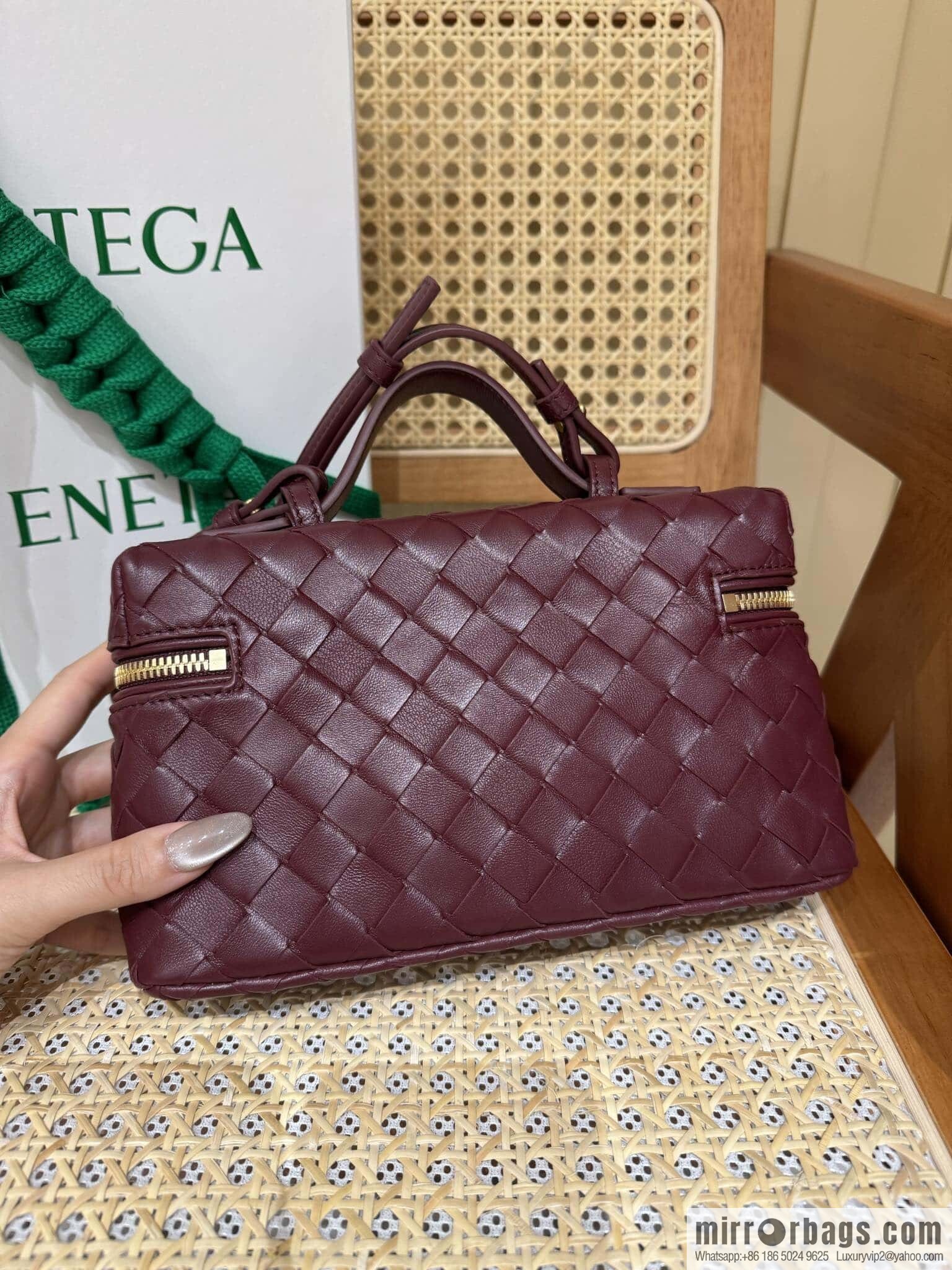 BV Bang Bang Vanity 789109 Barolo