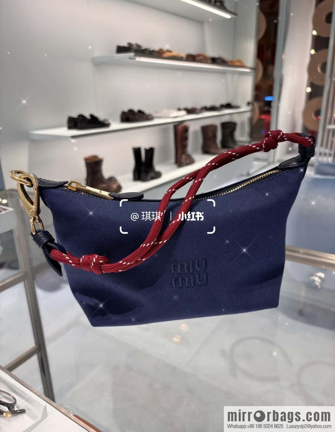 MIUMIU 🎉 new 🎉 5NE841 lunch bag 🎉🎉 blue