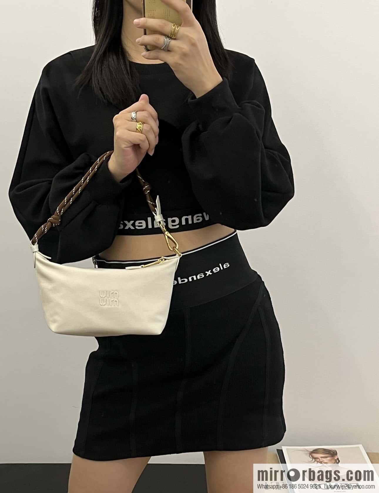 MIUMIU 🎉 new 🎉 5NE841 lunch bag 🎉🎉 white
