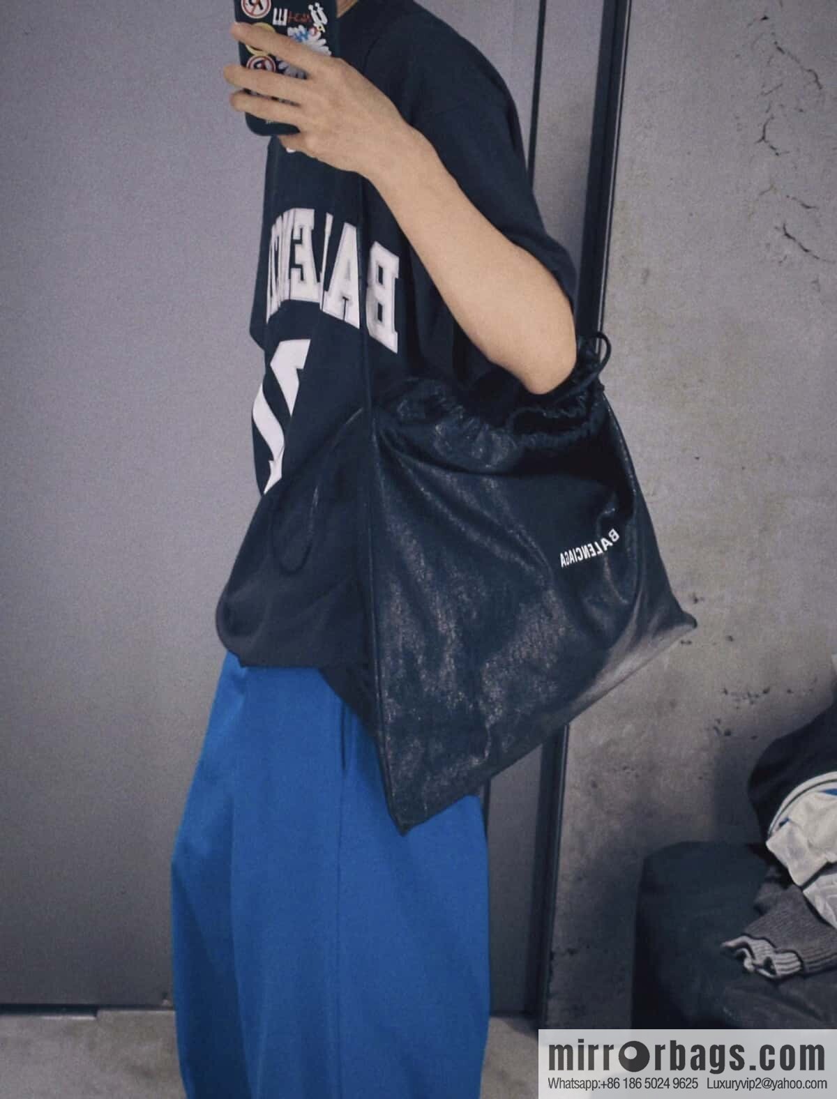 Balenciaga dust bag bag 811082 black