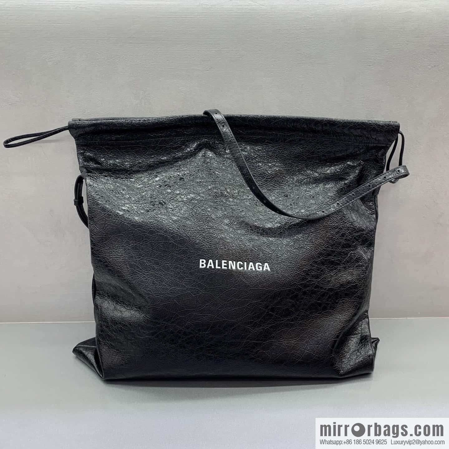 Balenciaga dust bag bag 811082 black