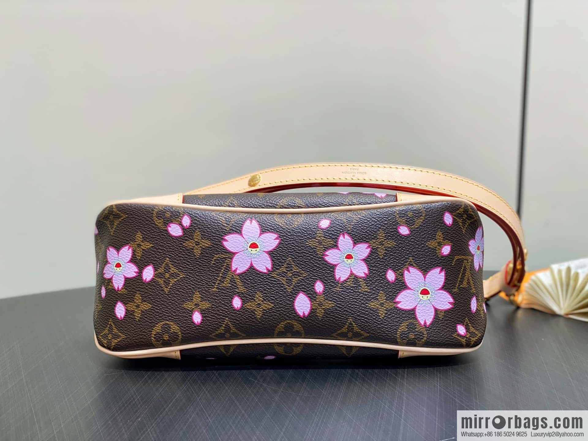 [Boutique‑grade] M13265 cherry blossom, silk screen croissant LV x TM BOULOGNE handbag