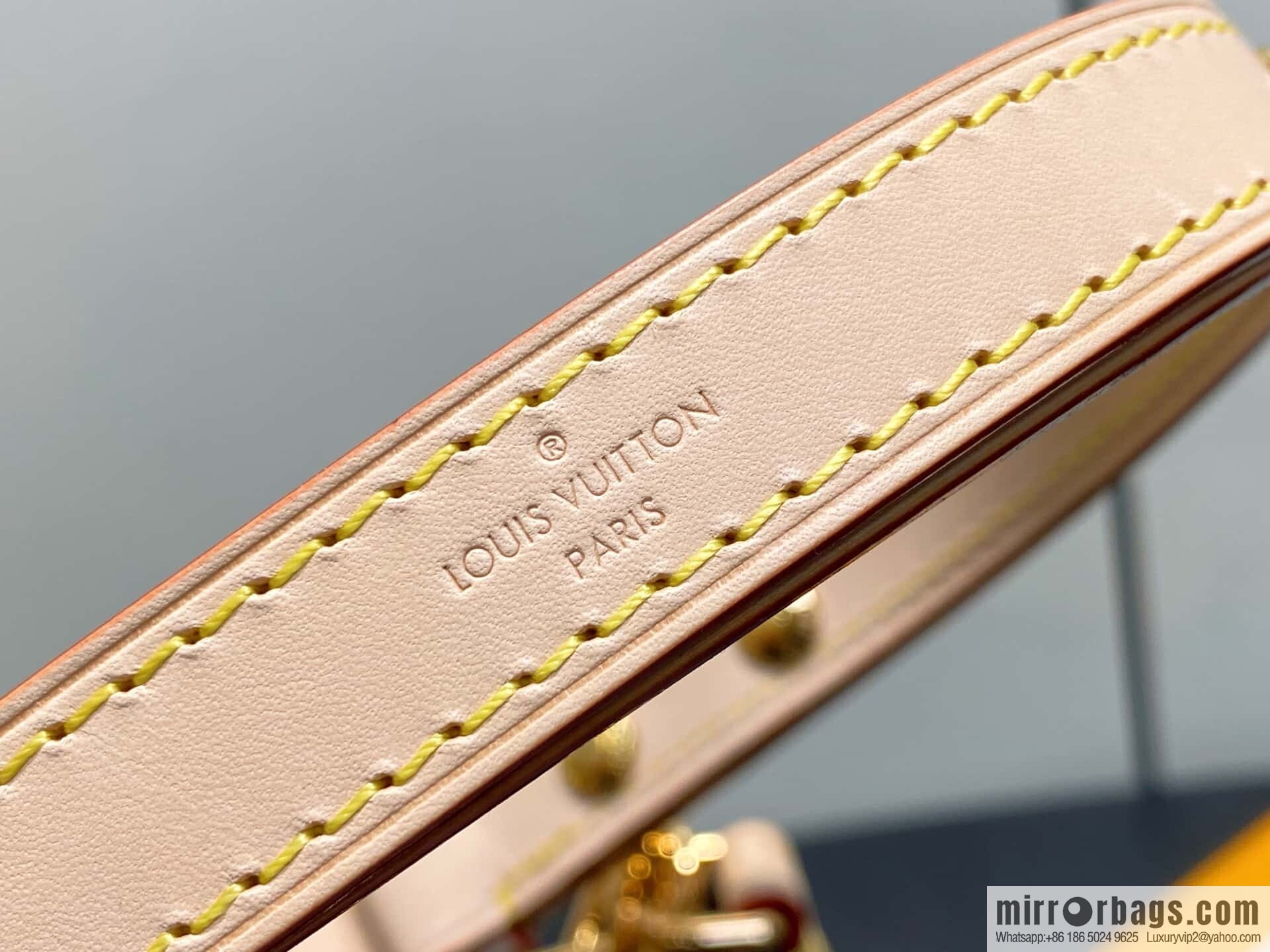 [Boutique‑grade] M13265 cherry blossom, silk screen croissant LV x TM BOULOGNE handbag