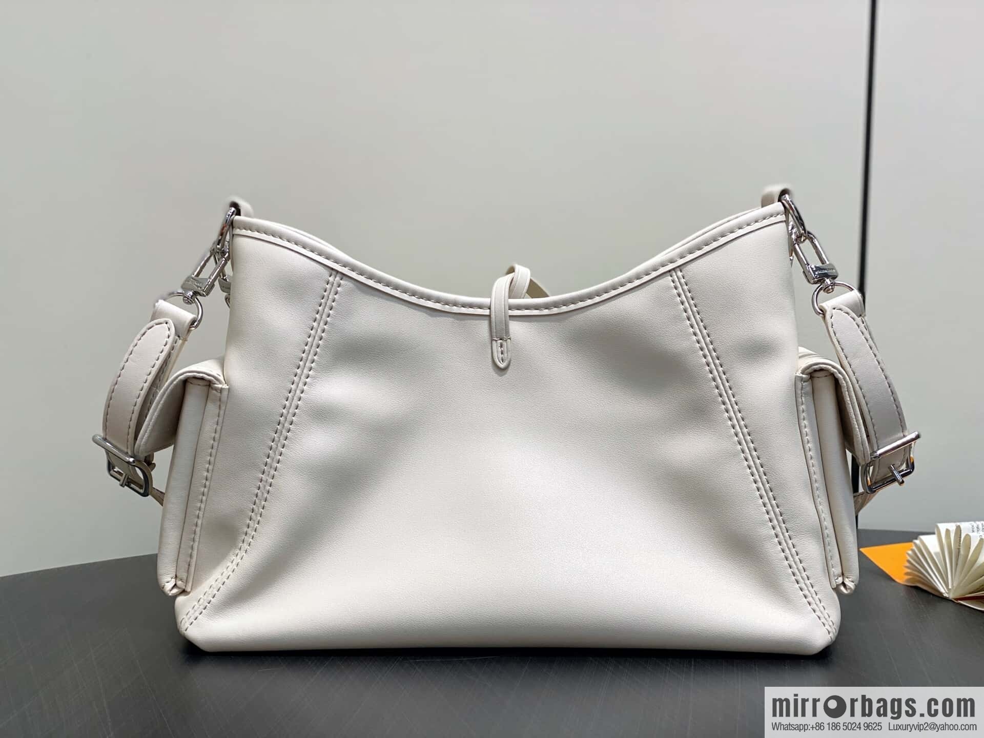 [Boutique‑grade] M12919 milky white, full leather shopping bag CARRYALL CARGO small handbag