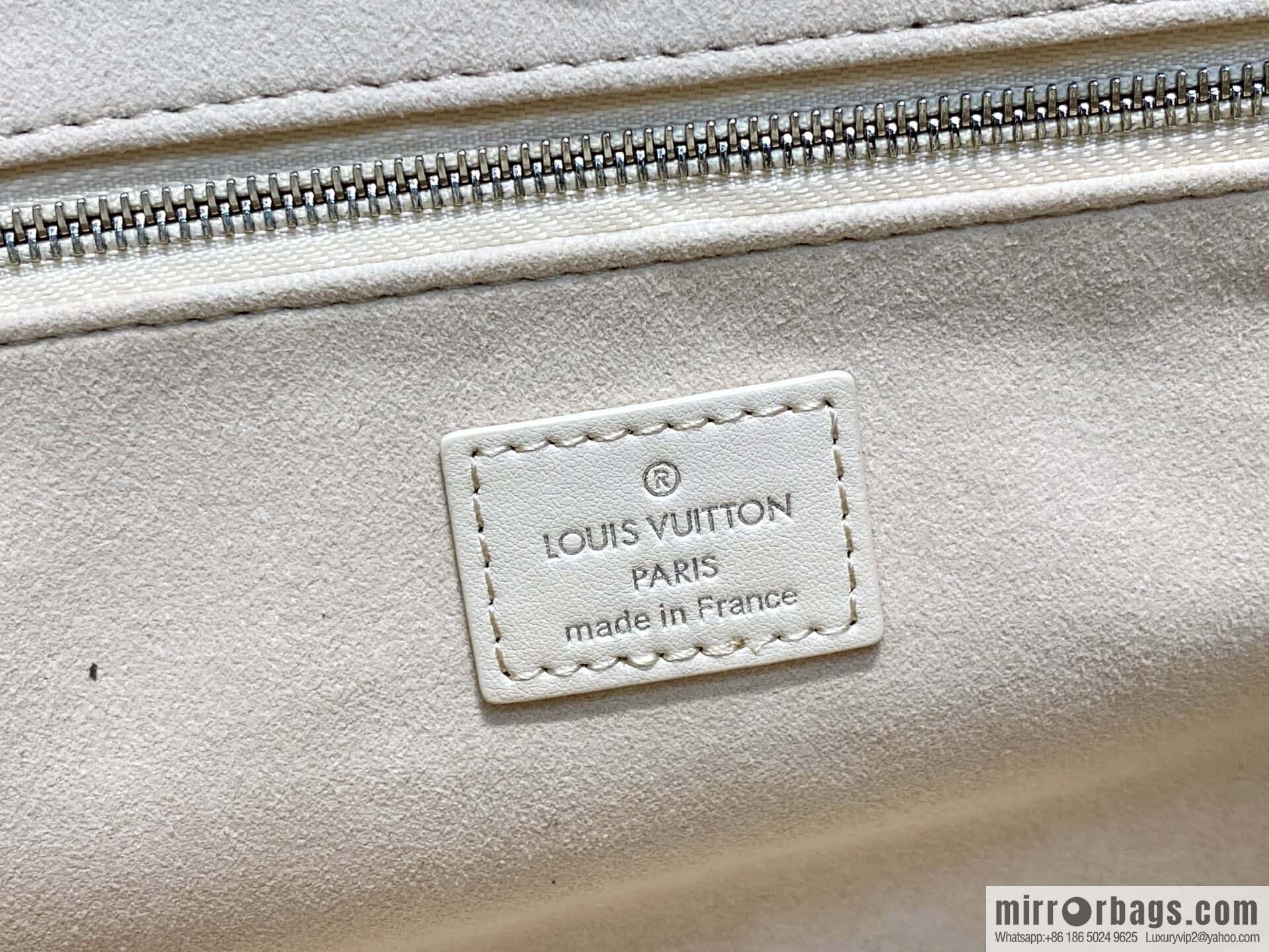 [Boutique‑grade] M12919 milky white, full leather shopping bag CARRYALL CARGO small handbag