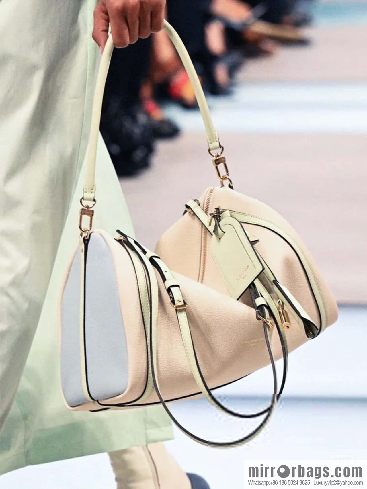 [Boutique‑grade] M13667 elephant gray, full leather speedy pillow bag SPEEDY BANDOULIZRE 25 handbag